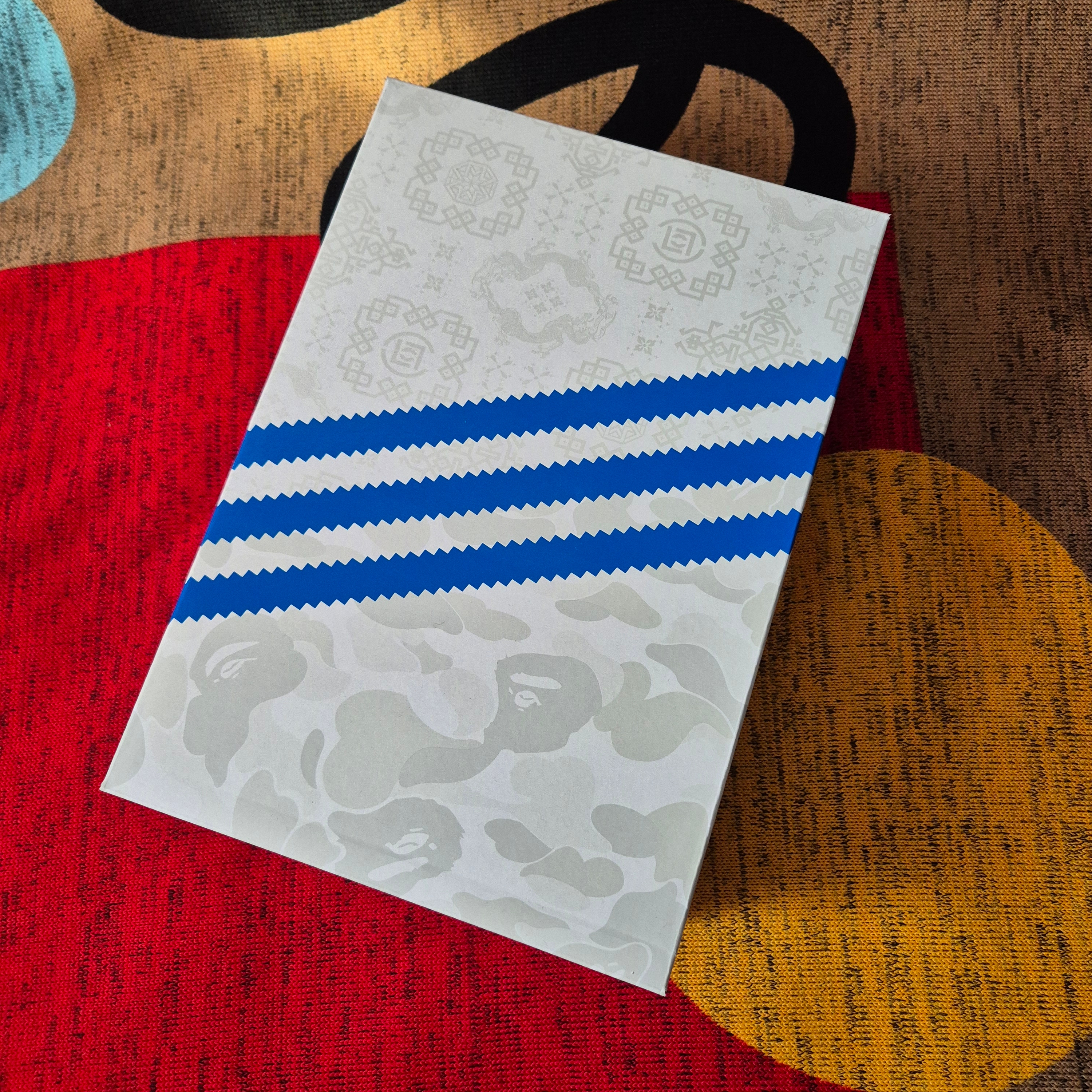 Adidas x BAPE x Edison Chen Clot Superstar Off White Branch 착용 스타일 - 4