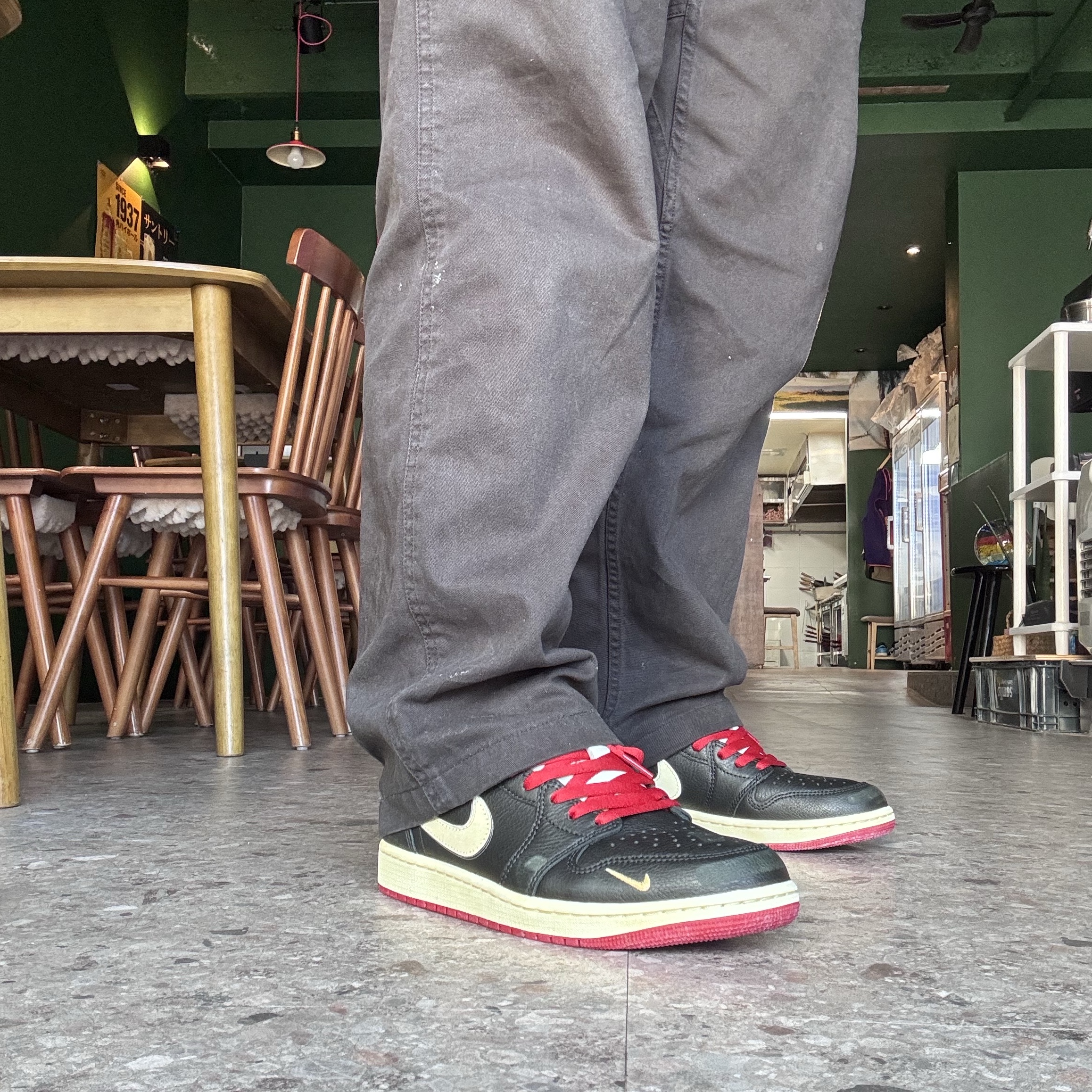 Jordan 1 x Nigel Sylvester Retro Low OG Better With Time 착용 스타일 - 2