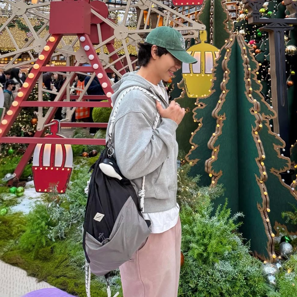 Express Holiday Nostalgia Washed Ball Cap Orange, Express Holiday Nostalgia Washed Ball Cap Navy 착용 스타일