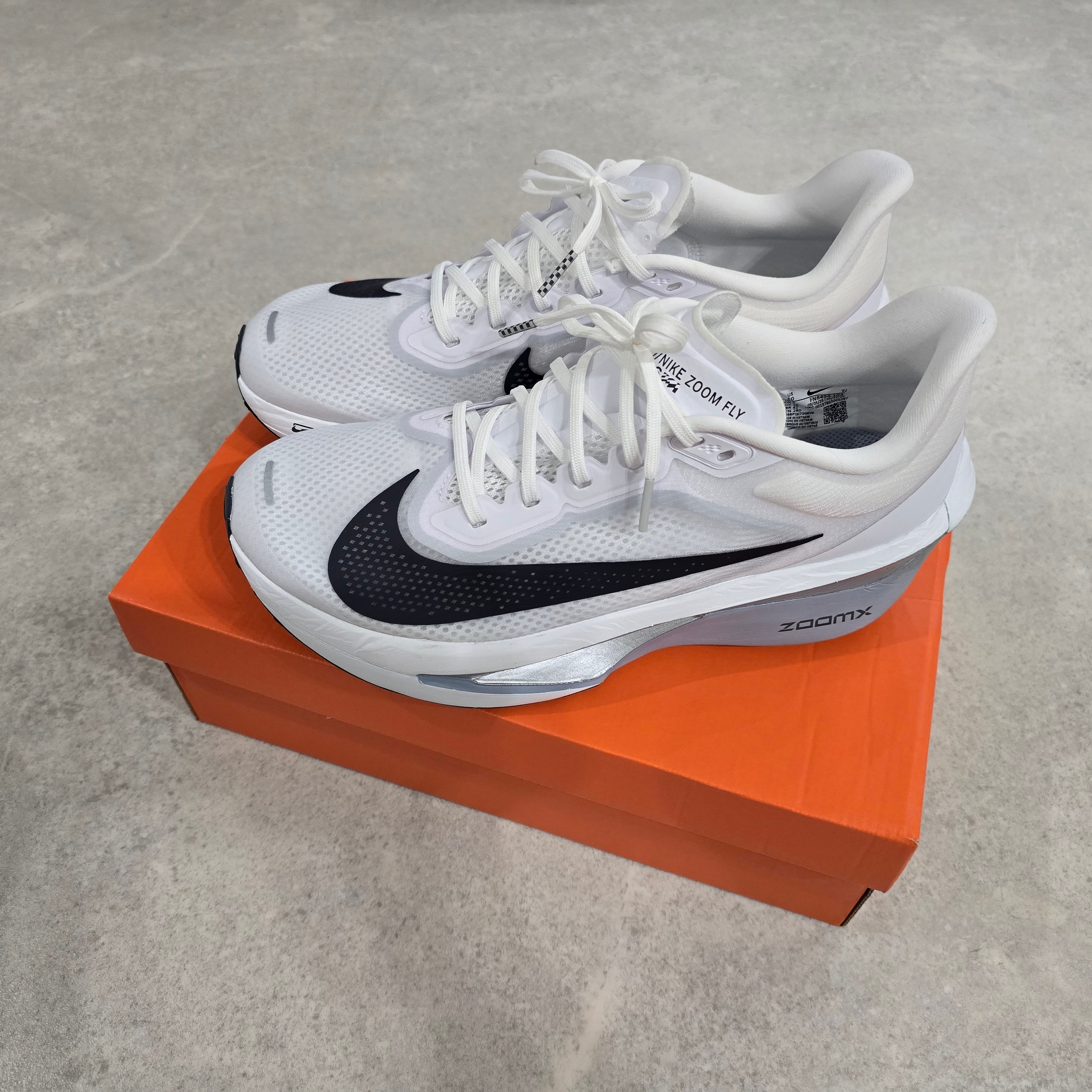 Nike Zoom Fly 6 White Pure Platinum 착용 스타일