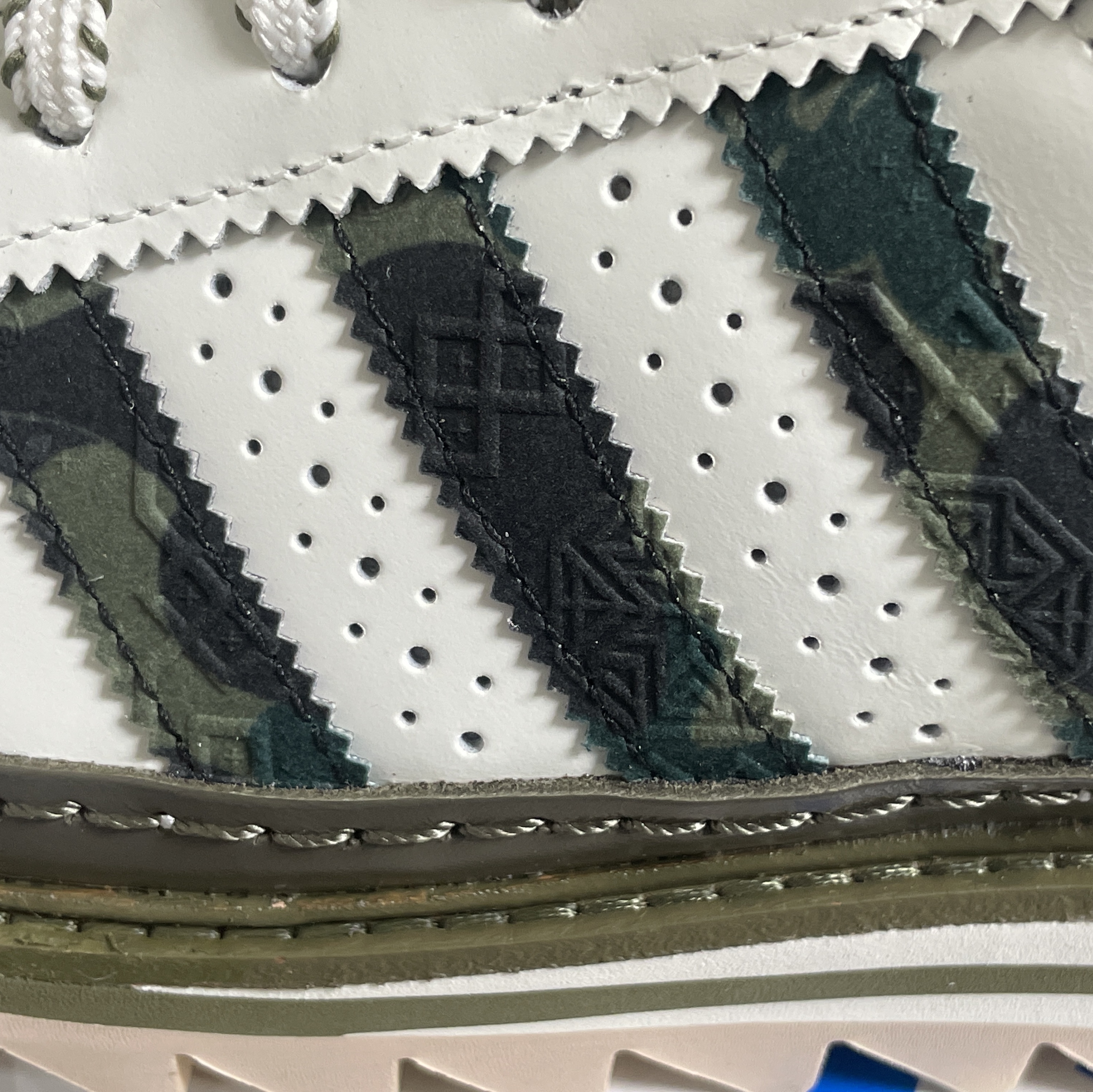 Adidas x BAPE x Edison Chen Clot Superstar Off White Branch 착용 스타일 - 8