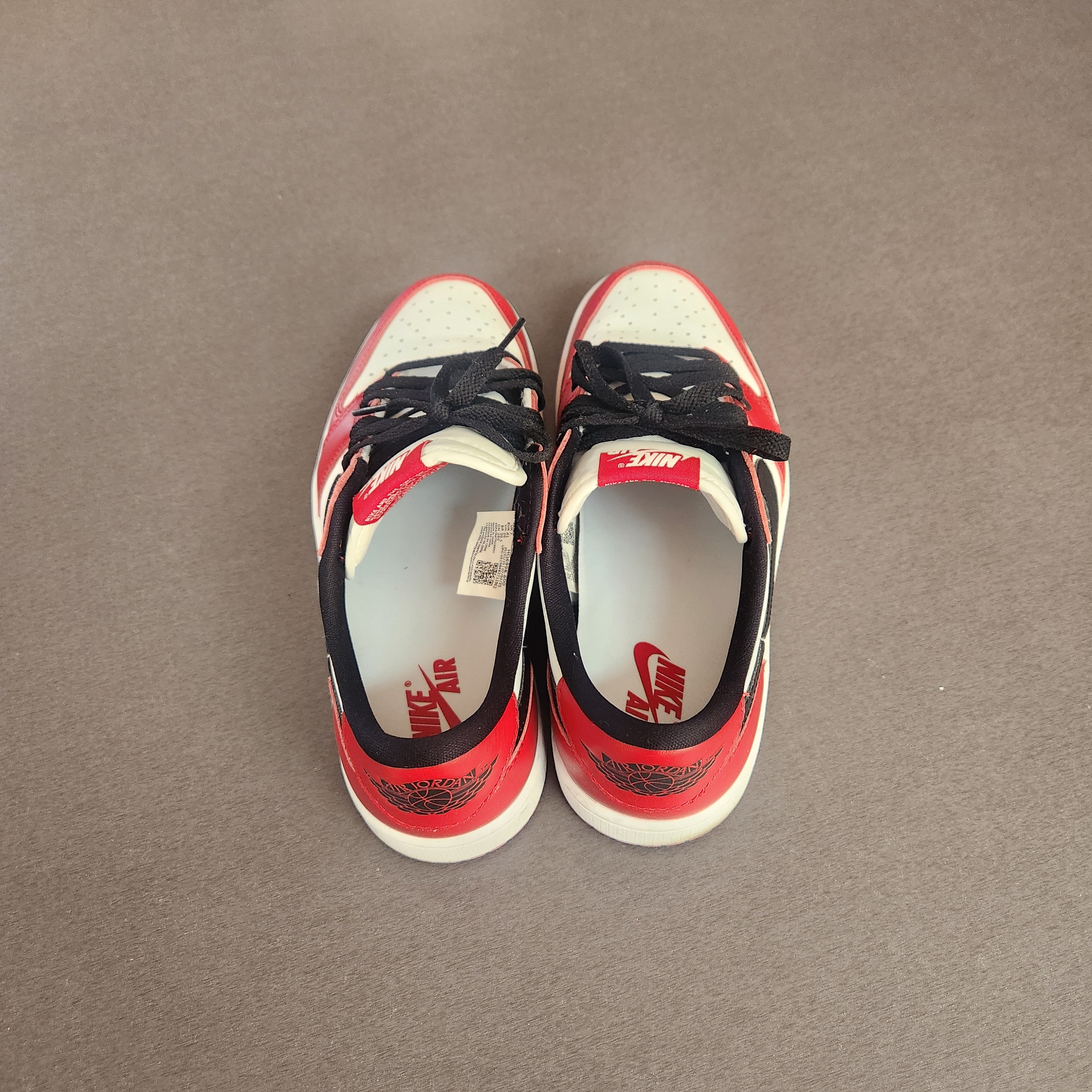 Jordan 1 Retro Low OG Chicago 착용 스타일 - 1