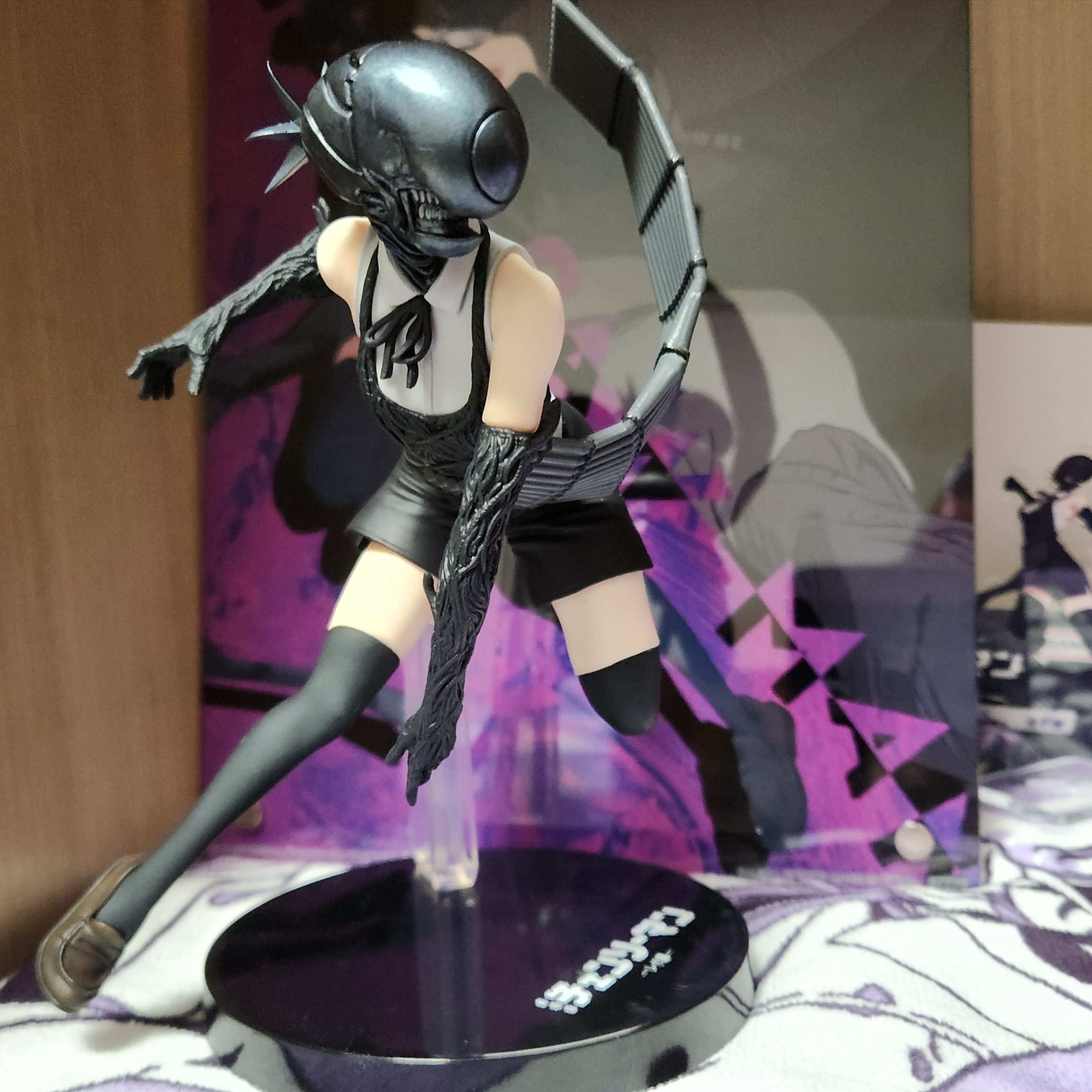 Bandai Ichiban Kuji Movie Chainsaw Man Reze Arc B Prize Bomb Figure 착용 스타일