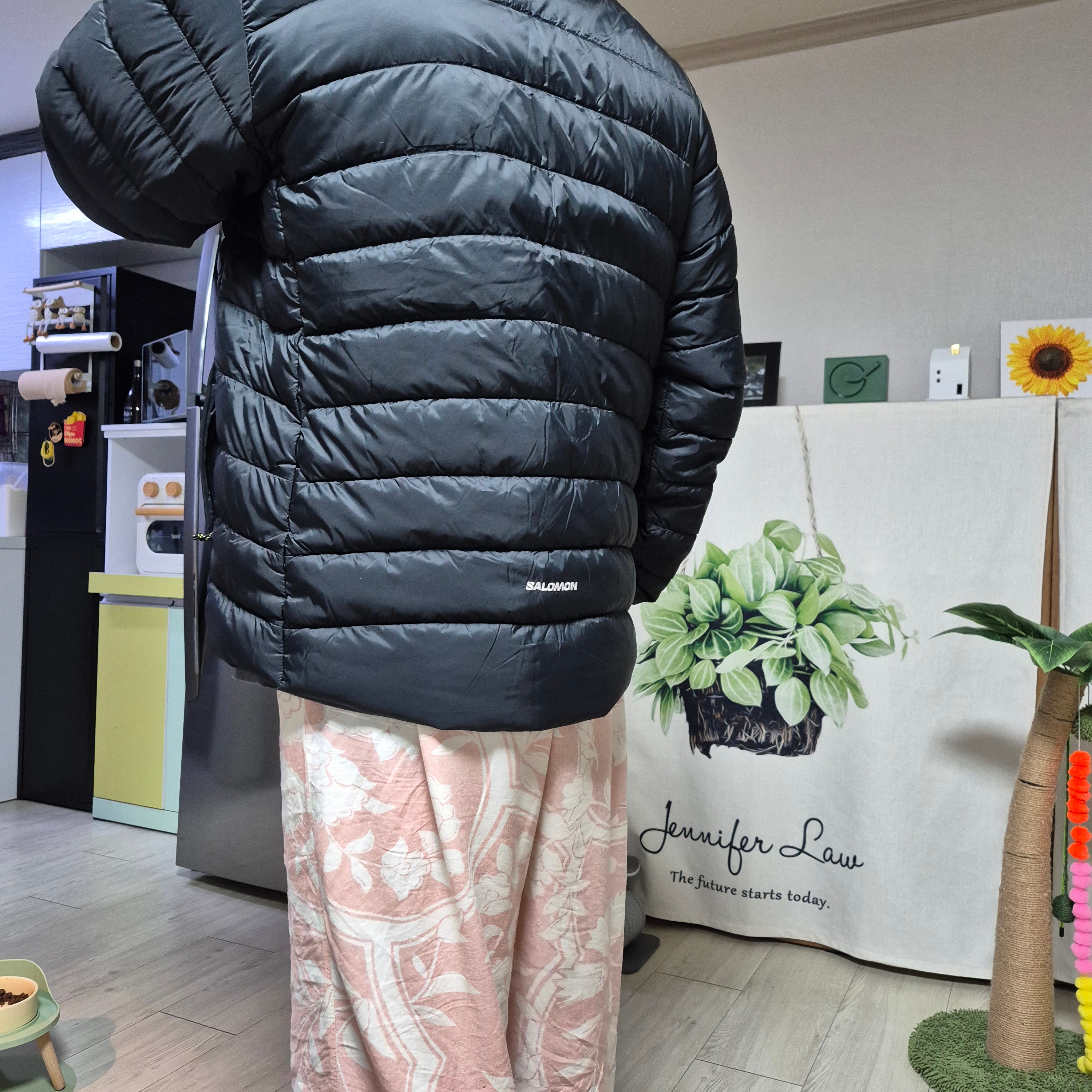 Salomon X-Fuse Hooded Down Jacket Black 착용 스타일