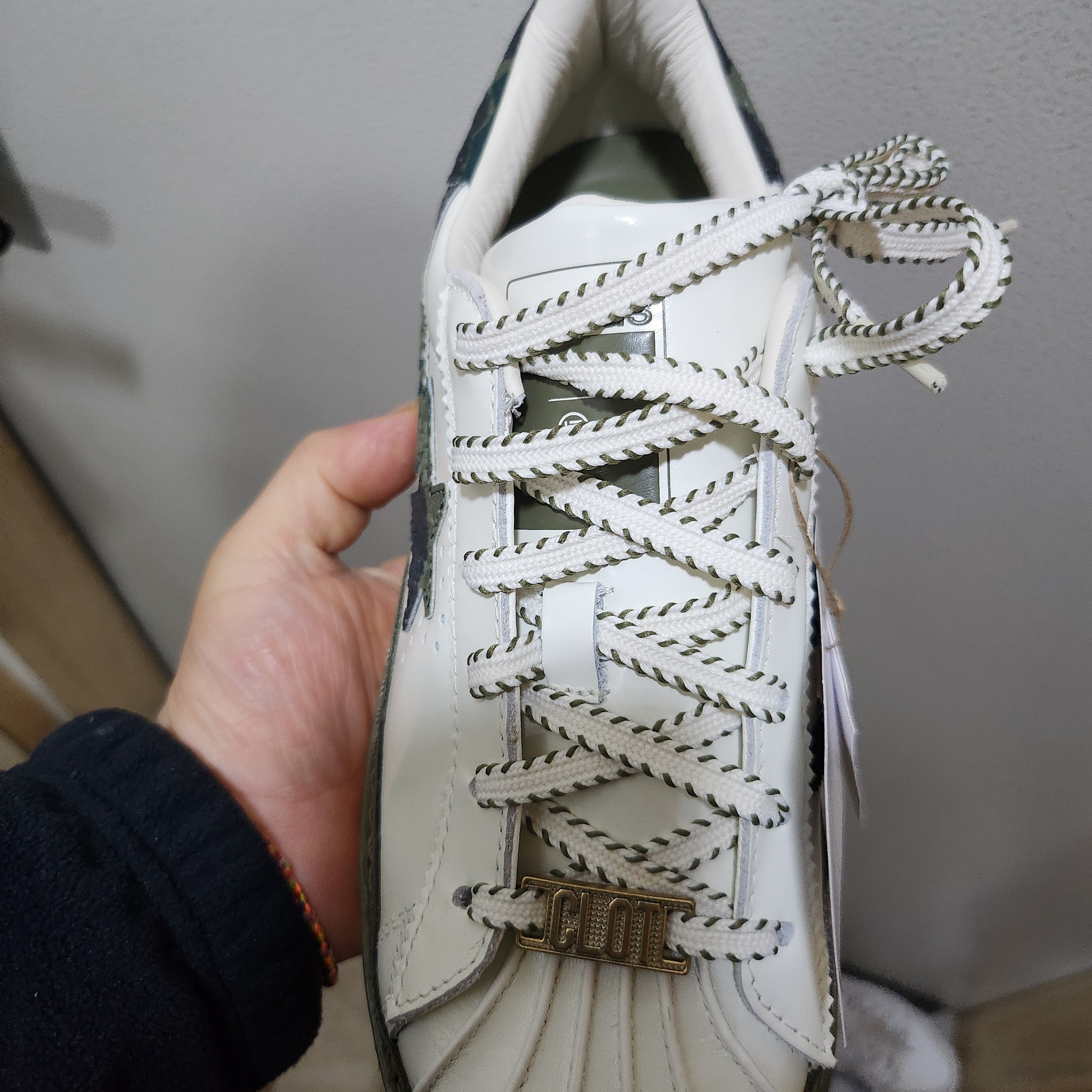 Adidas x BAPE x Edison Chen Clot Superstar Off White Branch 착용 스타일 - 2