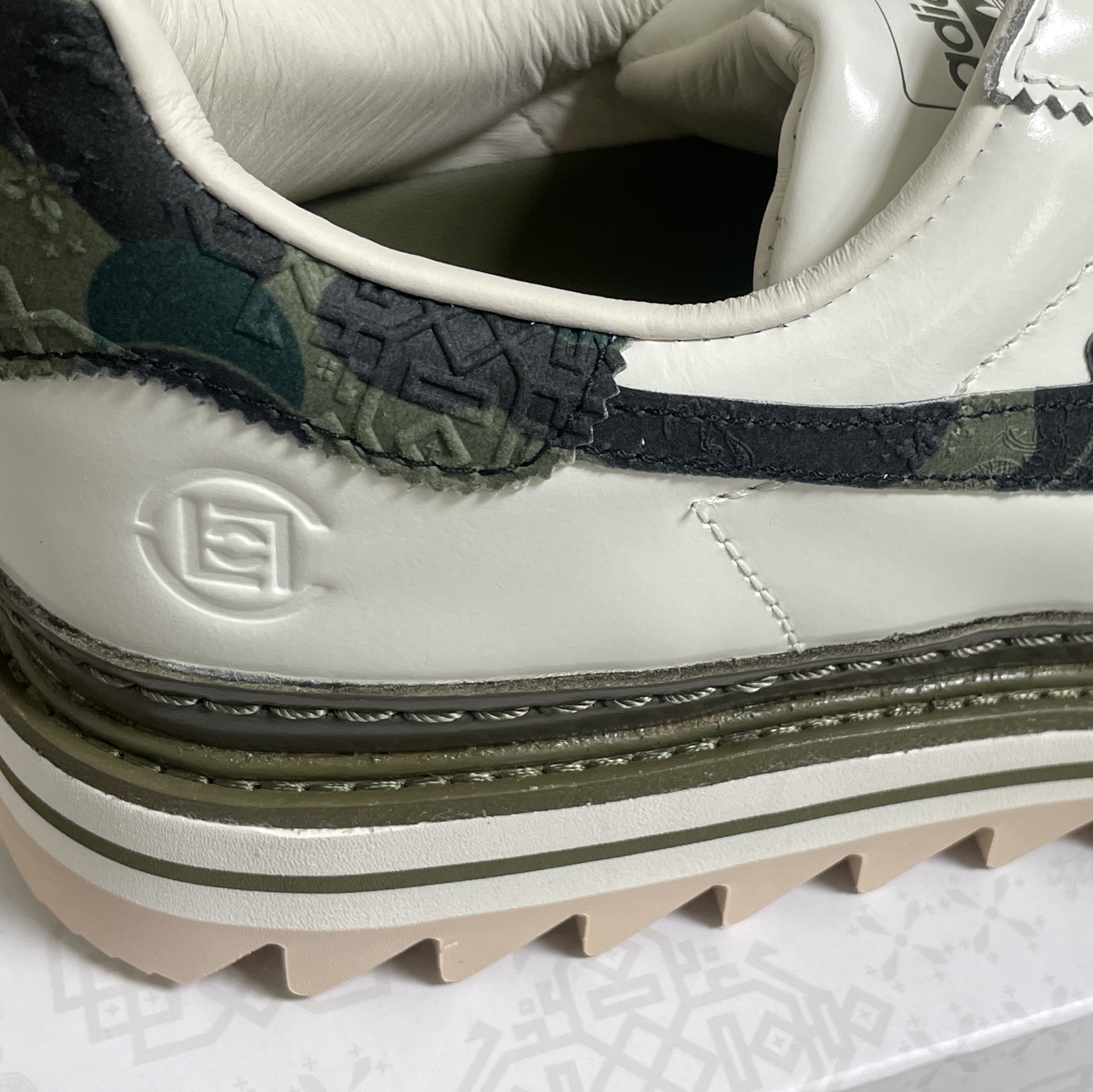 Adidas x BAPE x Edison Chen Clot Superstar Off White Branch 착용 스타일 - 6