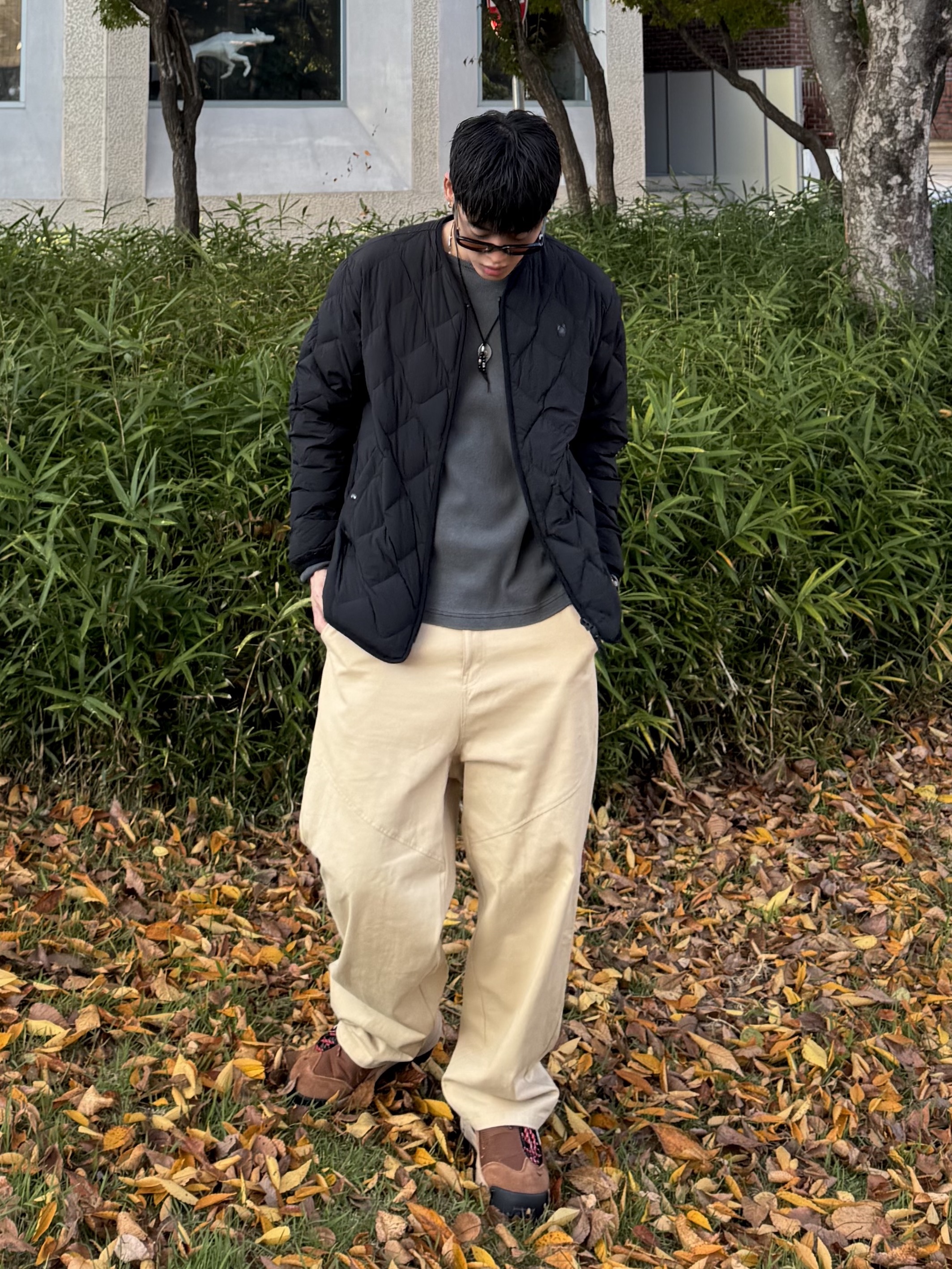 Nike x Sacai Magmascape SP Pecan 착용 스타일 - 2