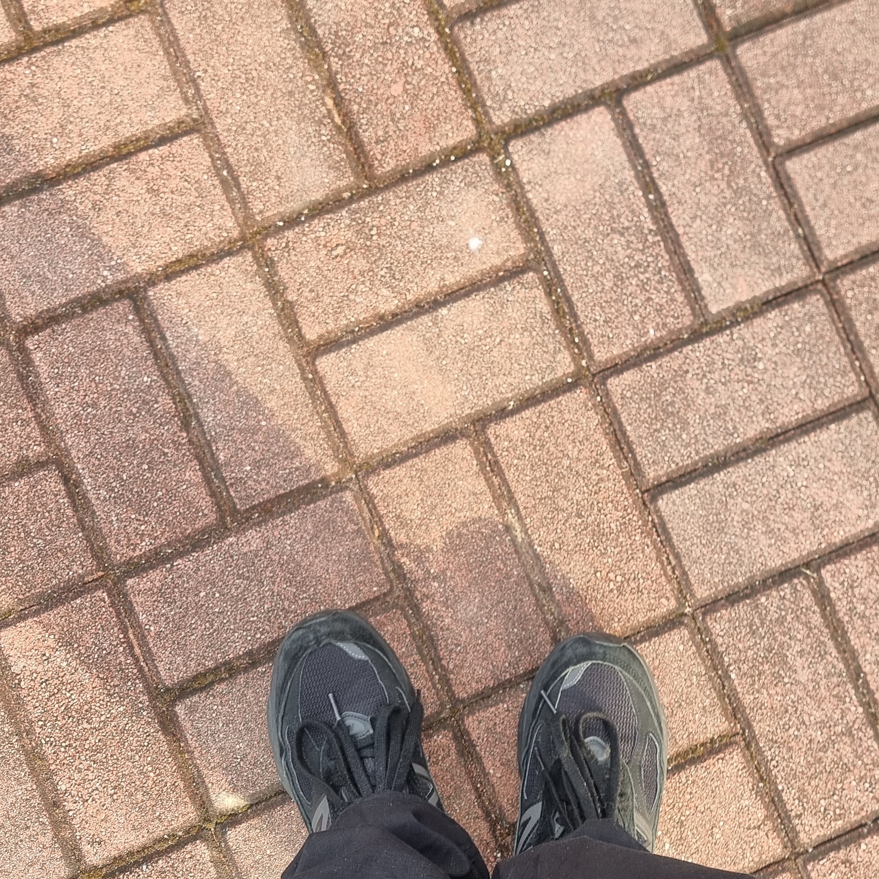 New Balance 990v6 Made in USA Triple Black - D Standard 착용 스타일