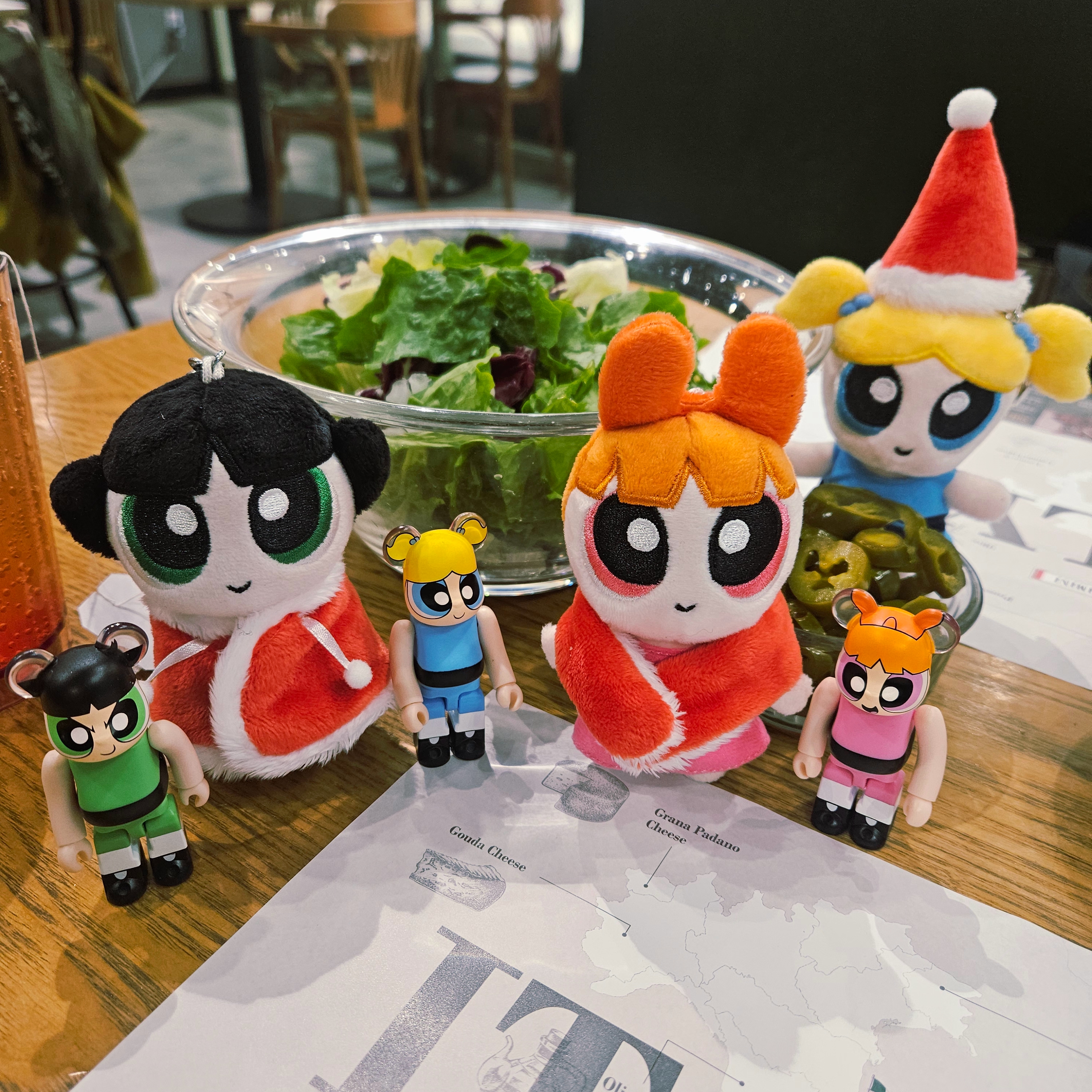 KINKIROBOT Bearbrick 50 Series (홀케이스) 착용 스타일 - 2