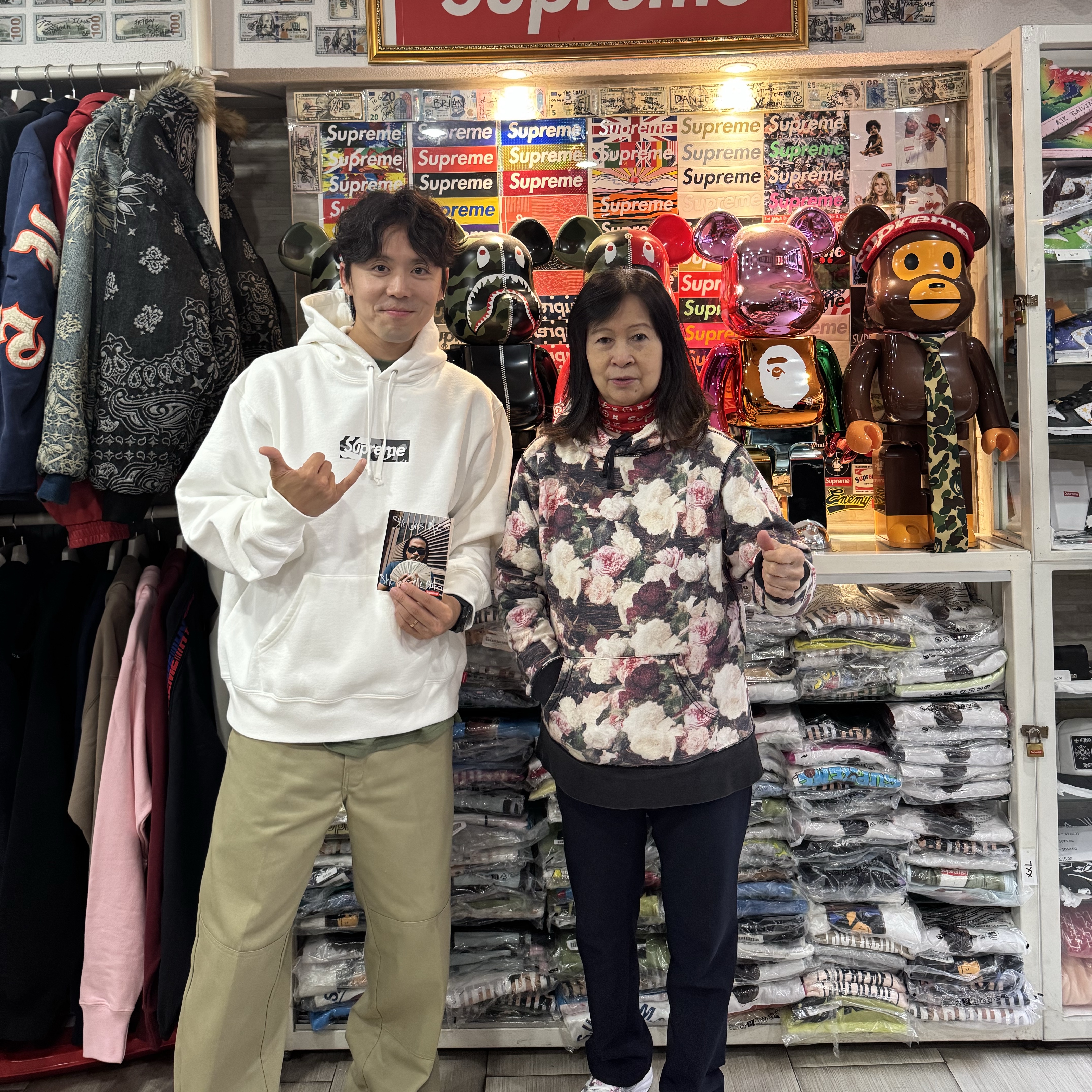Supreme Miami Box Logo Hooded Sweatshirt White - 25SS 착용 스타일