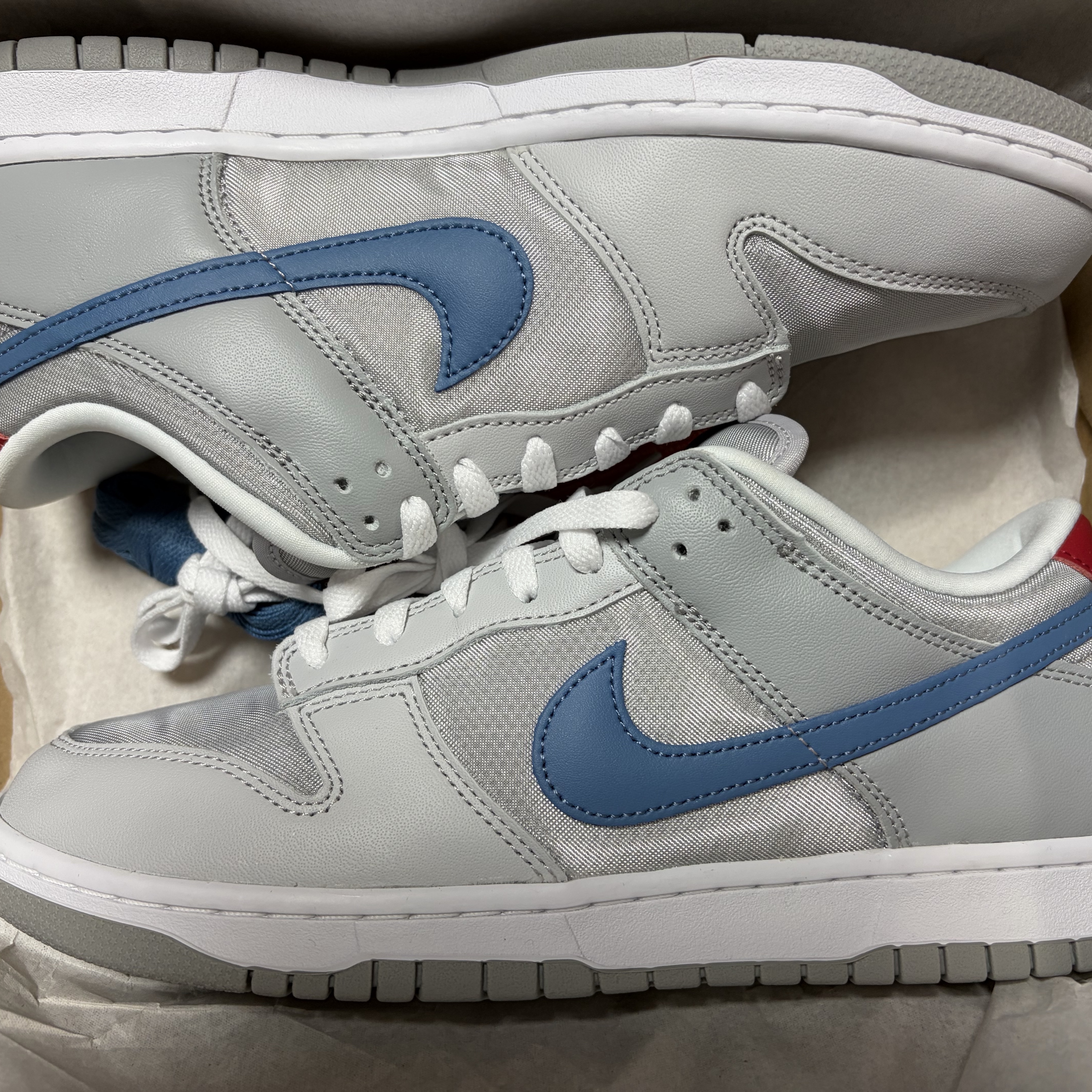 Nike Dunk Low Silver Blue 착용 스타일 - 2