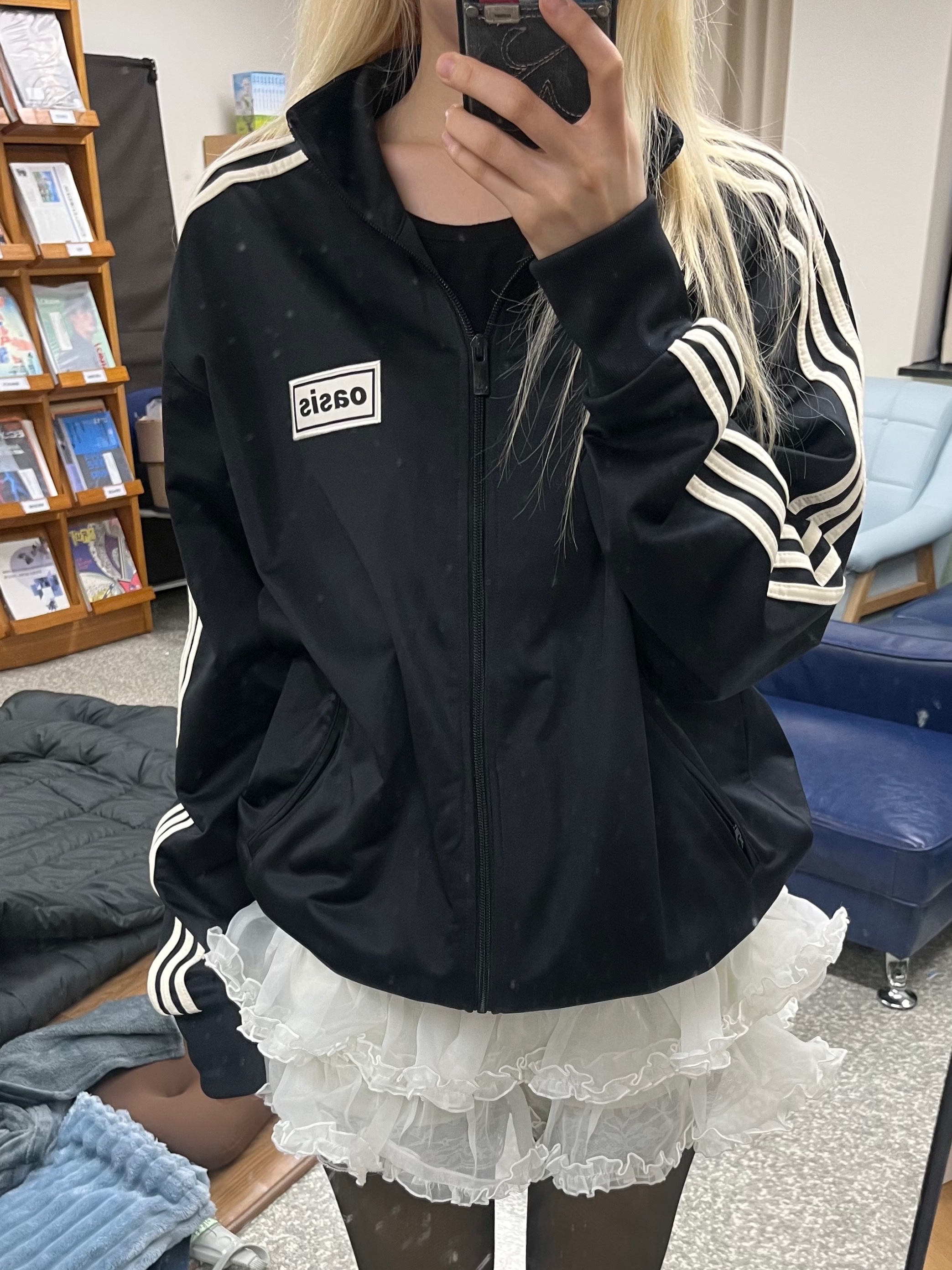 Adidas x Oasis Tour Firebird Track Top Black - KR Sizing 착용 스타일 - 3