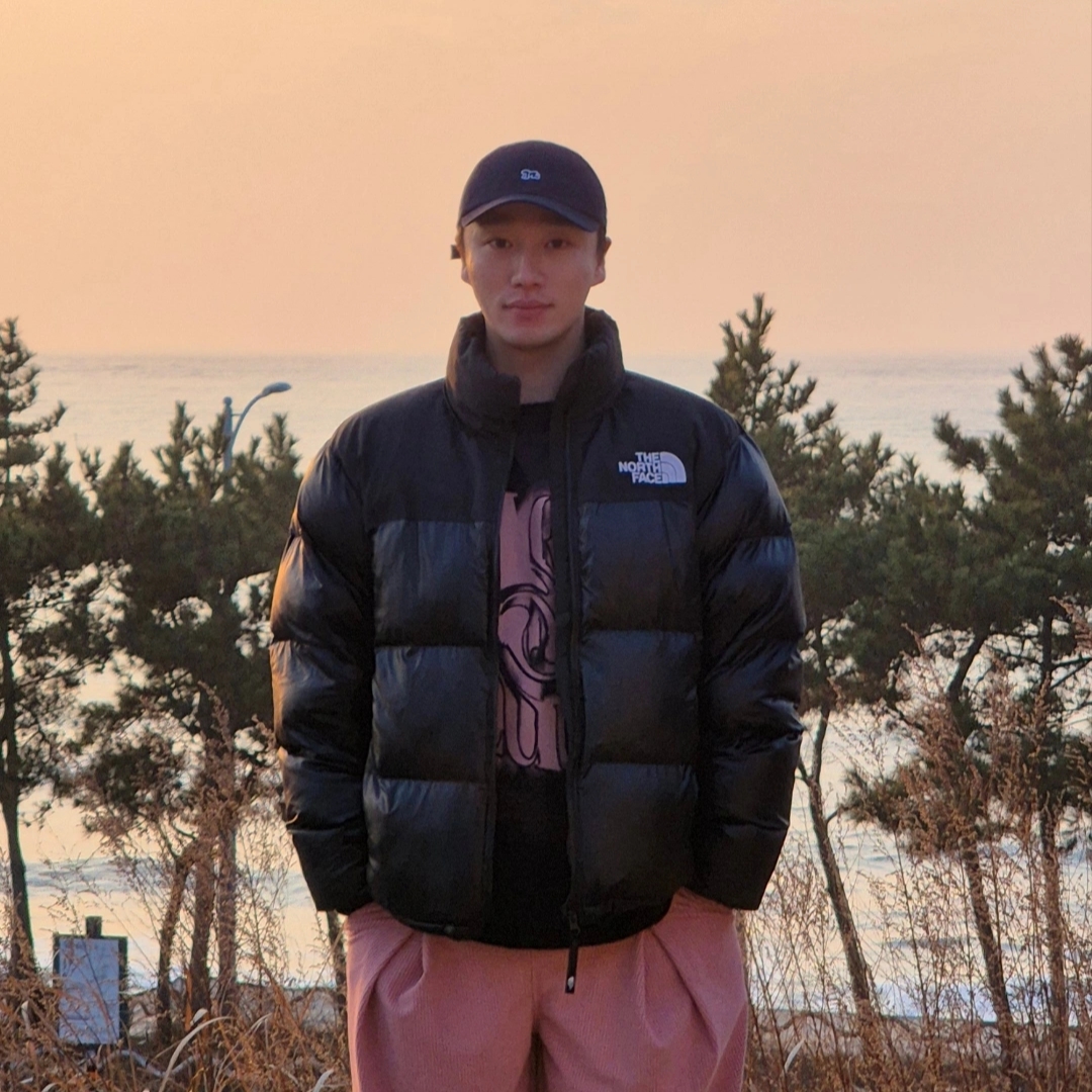 The North Face On Ball Jacket Black 착용 스타일