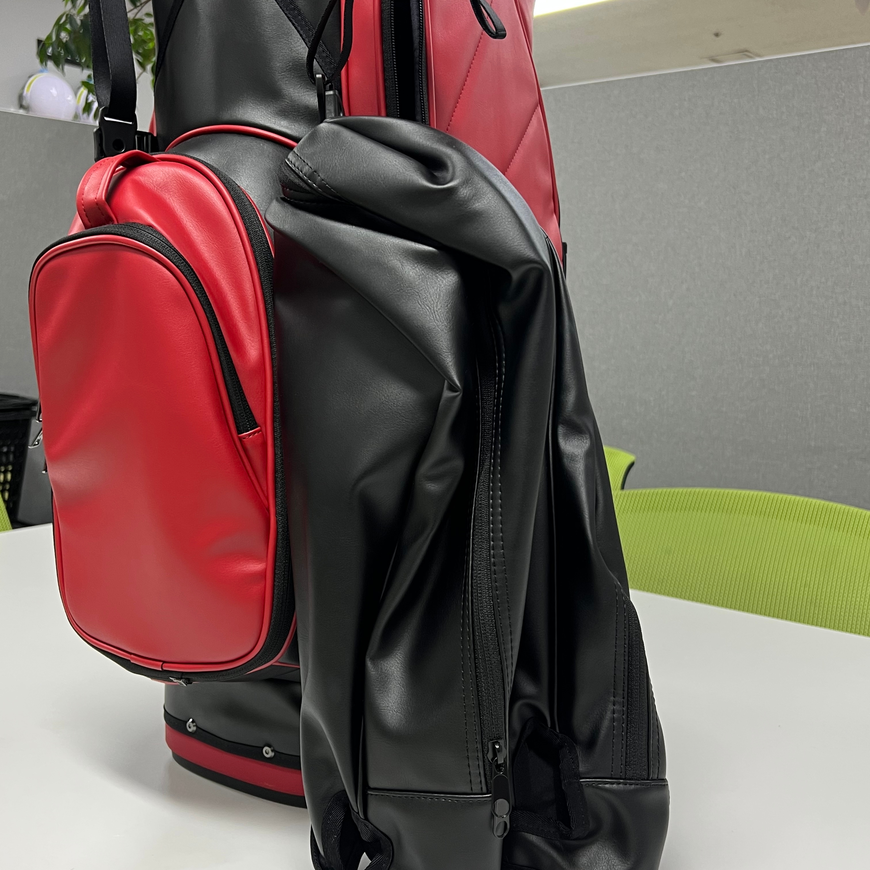 Nike Jordan Fade Away Luxe 6-Way Golf Bag Brown 착용 스타일 - 5