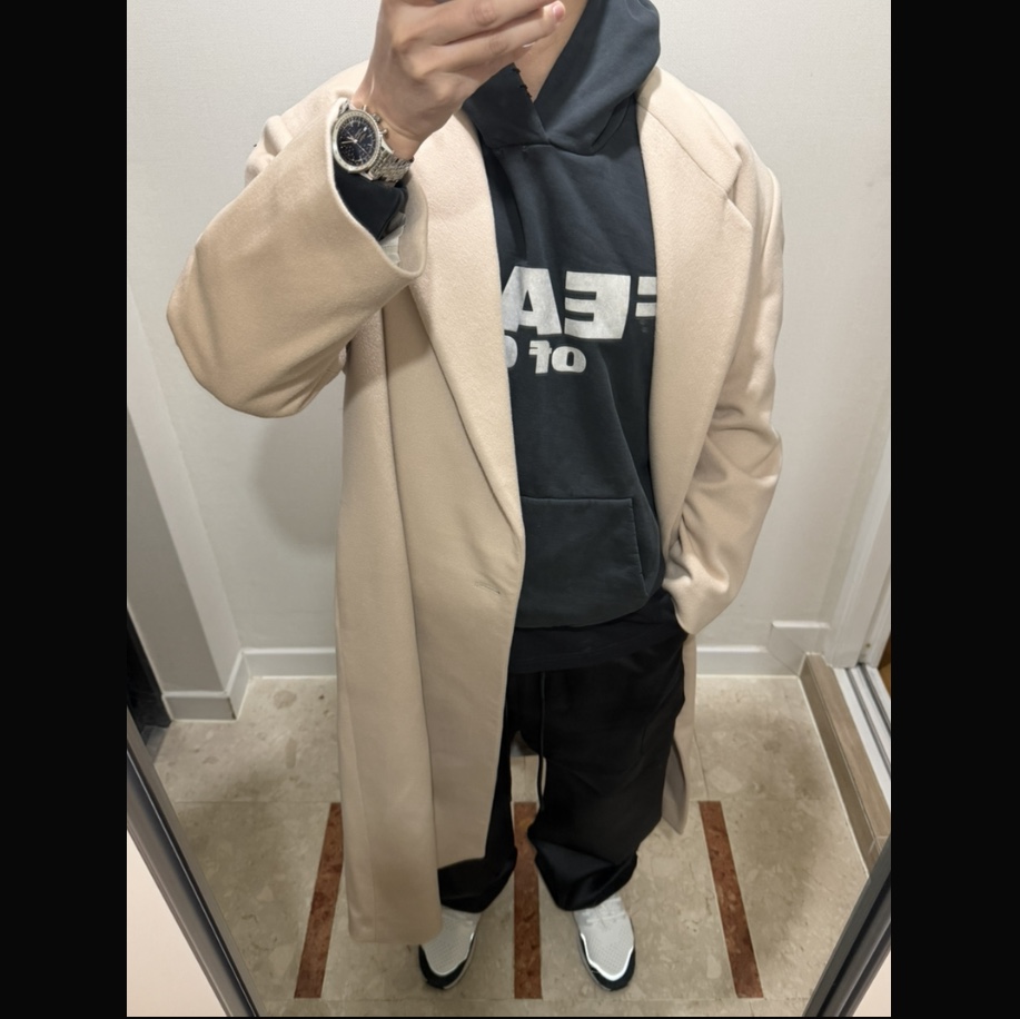 Essentials The Core Collection T-Shirt Stretch Limo, Adidas Ultraboost 1.0 Cloud White Core Black 착용 스타일 - 1