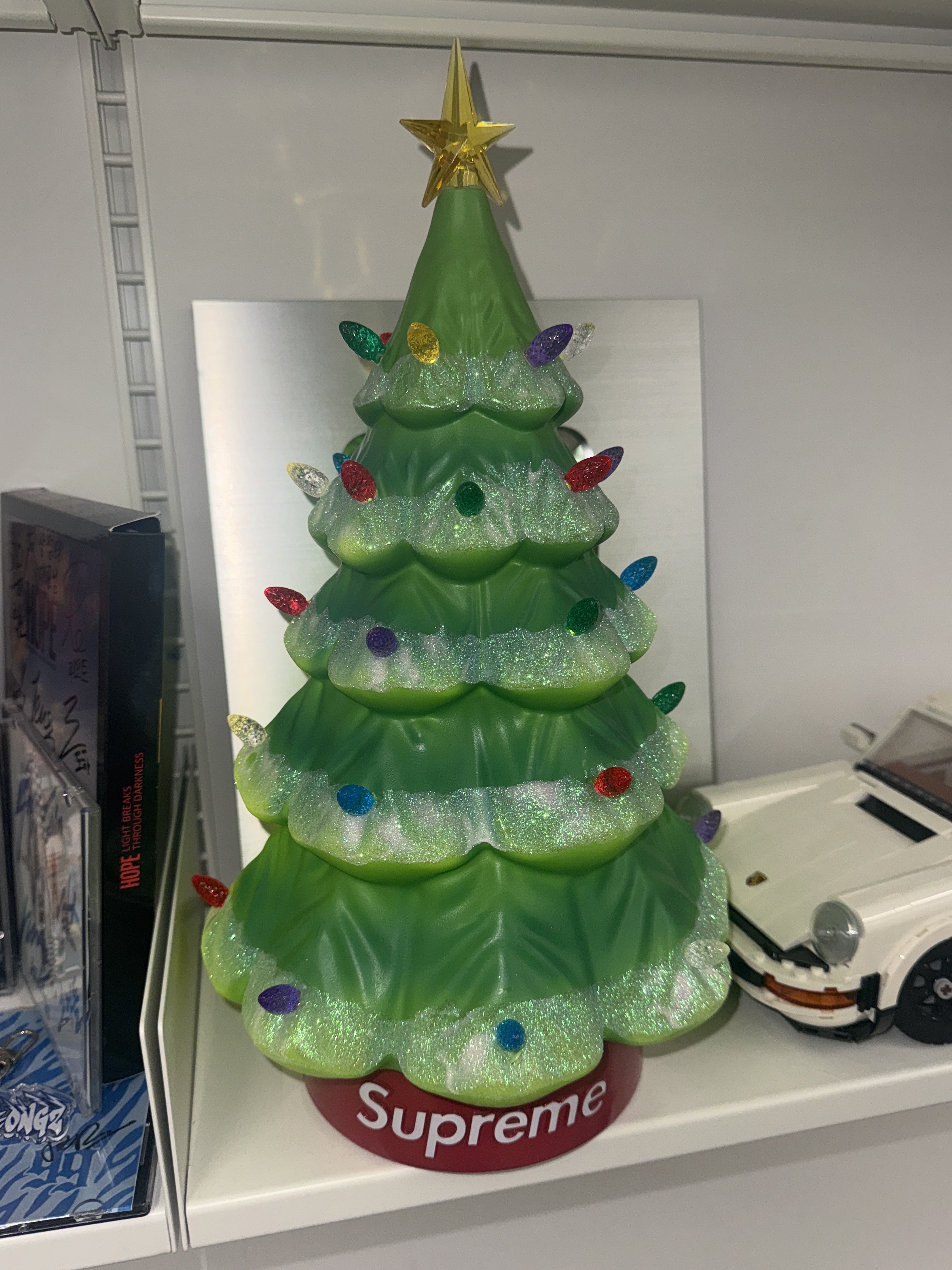 Supreme 15 Holiday Tree /