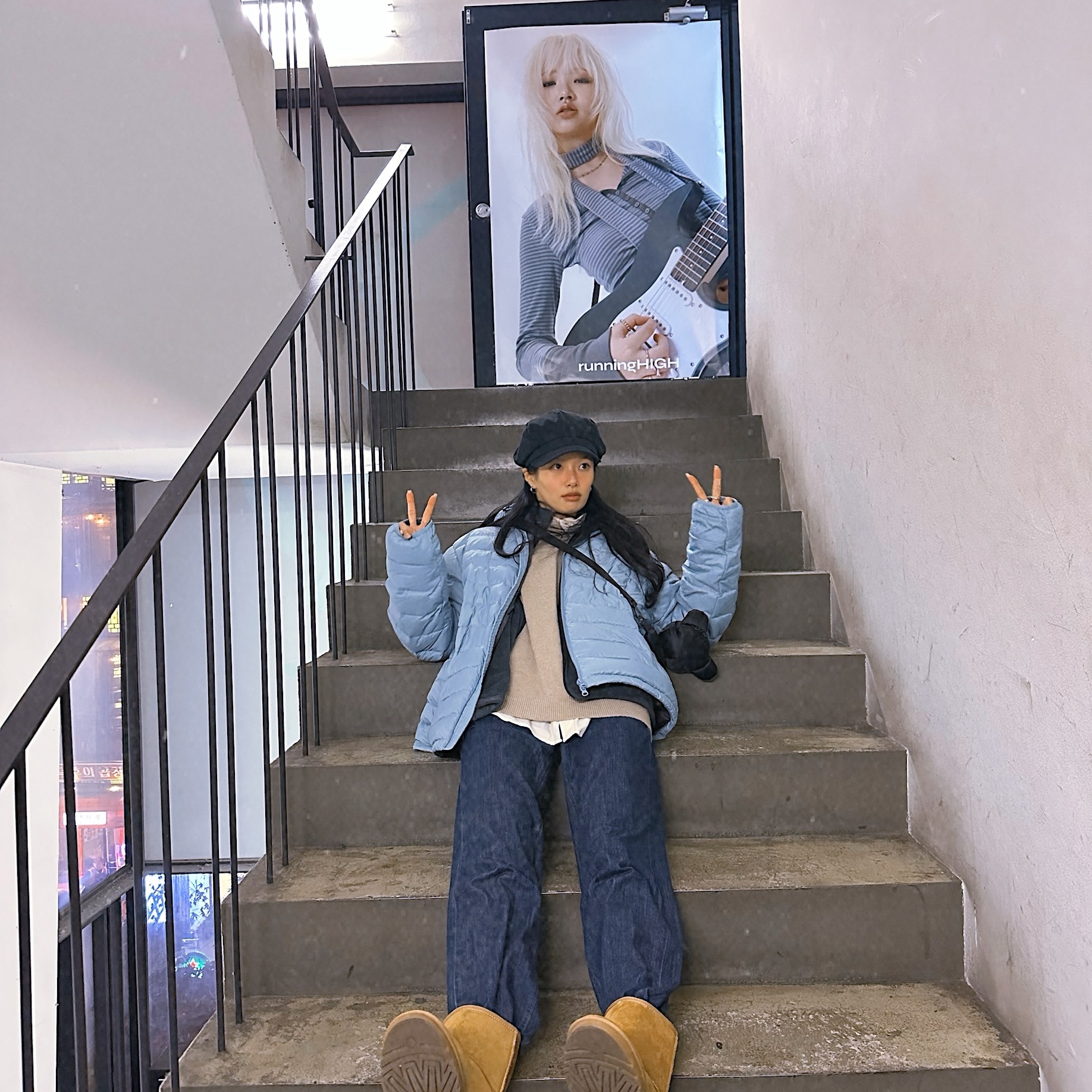 QT8 GARMENTS Duck Down Lightweight Jacket Sky Blue, Dunst Essential Straight Jeans Classic Blue 착용 스타일 - 3