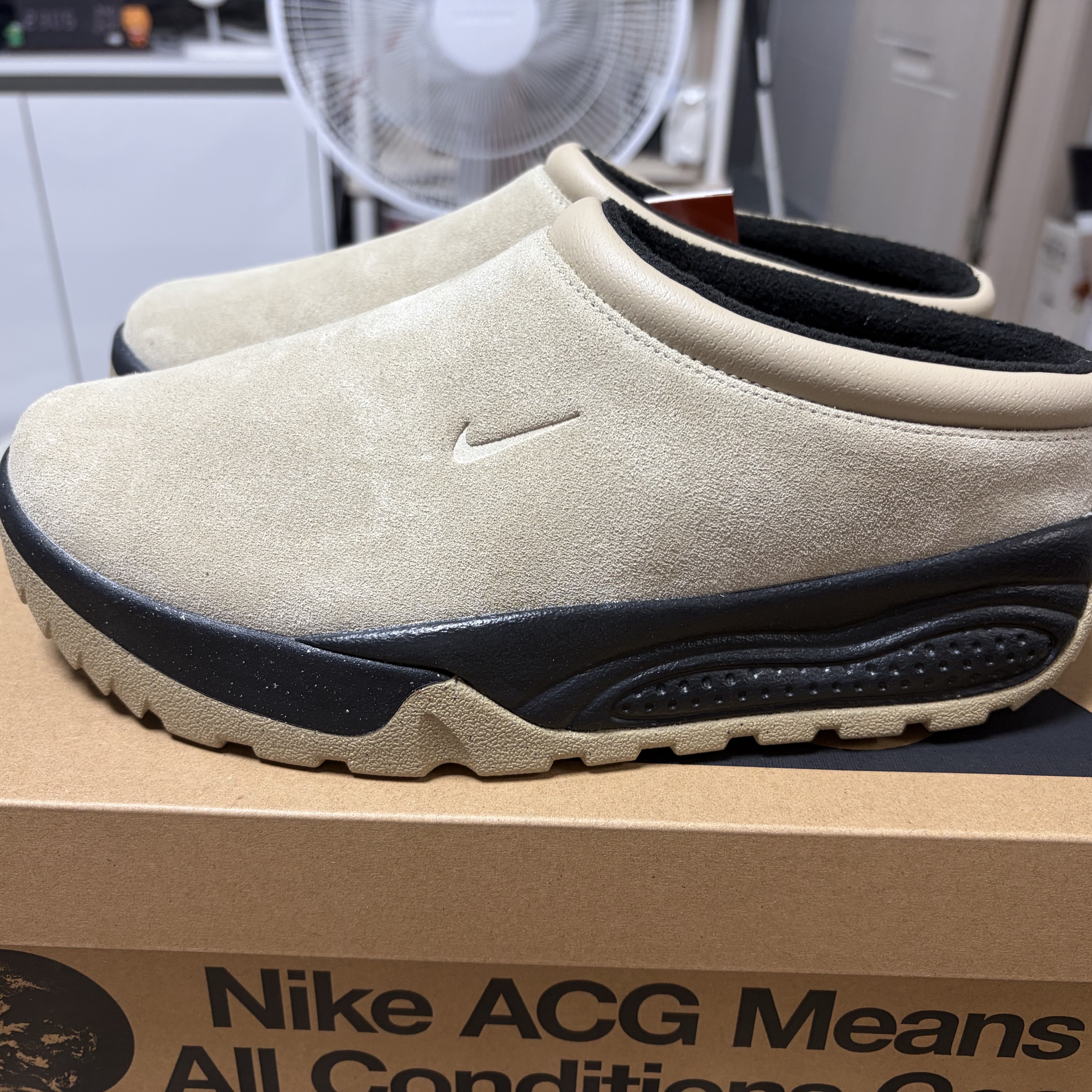 Nike ACG Rufus Limestone and Black 착용 스타일 - 1