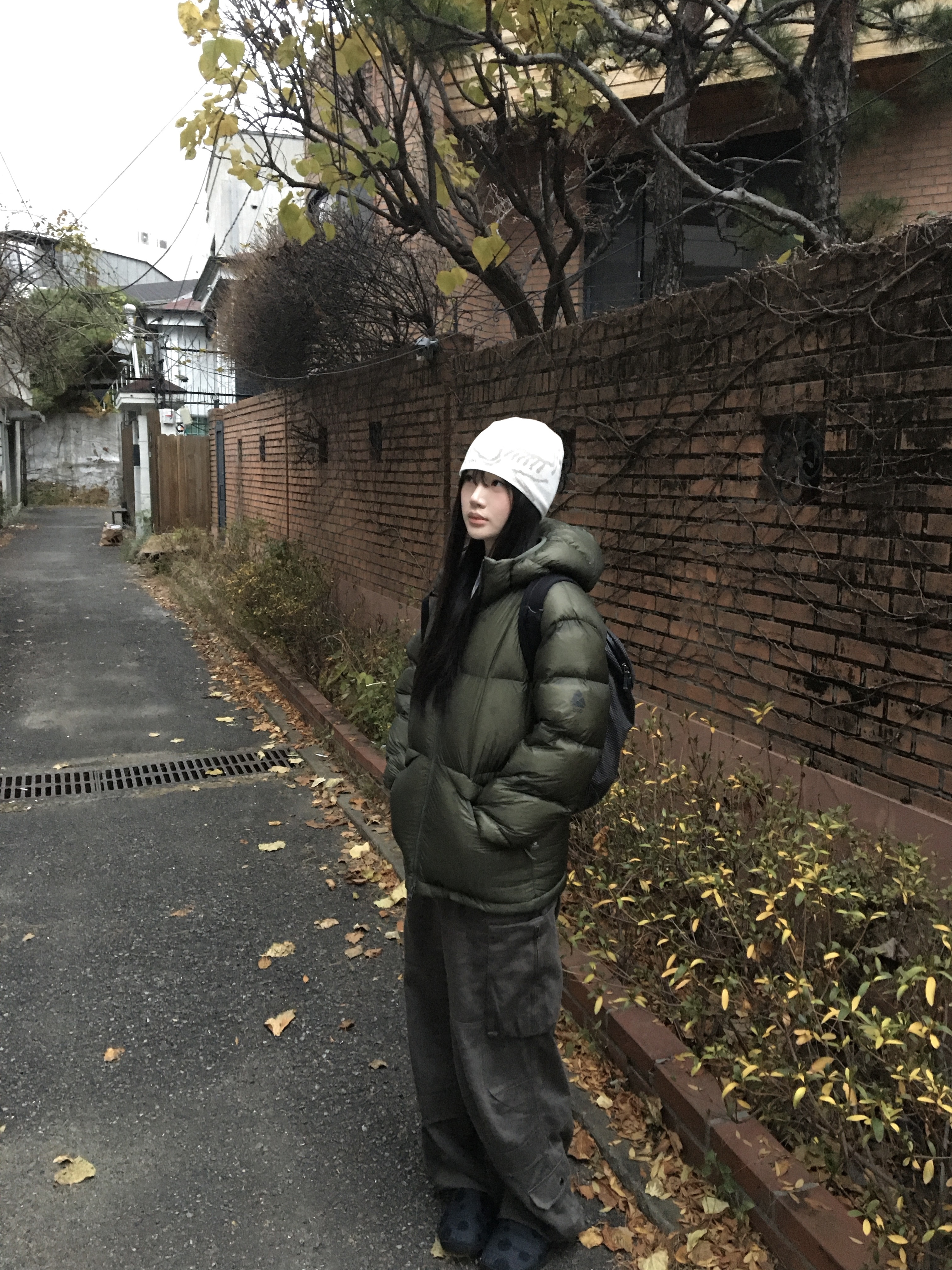 Black Yak Climbing Stone Master Down Jacket Urban Blue, Arc'teryx Konseal 15 Backpack Black 착용 스타일 - 1