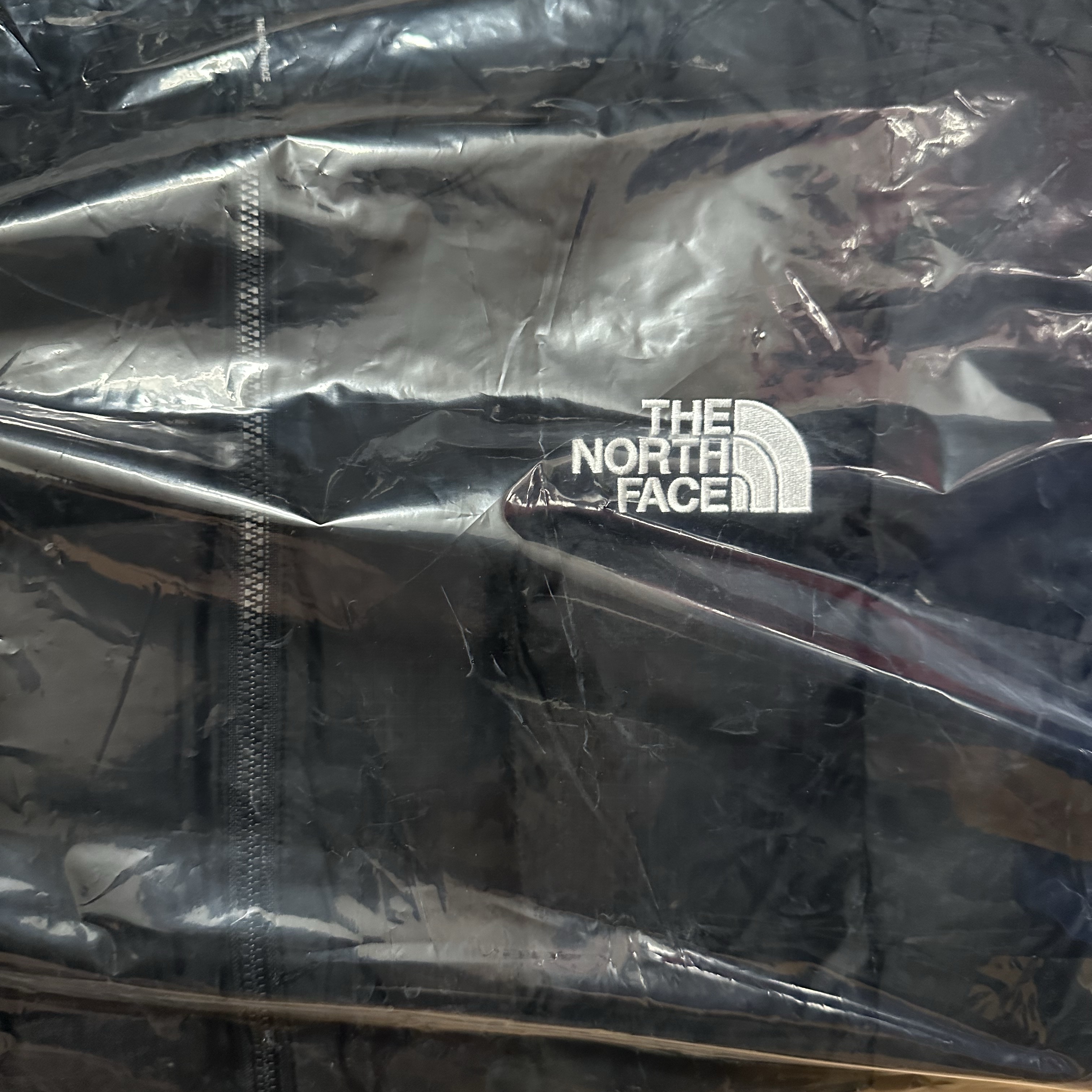 The North Face White Label Wave LT On Ball Jacket Black 착용 스타일