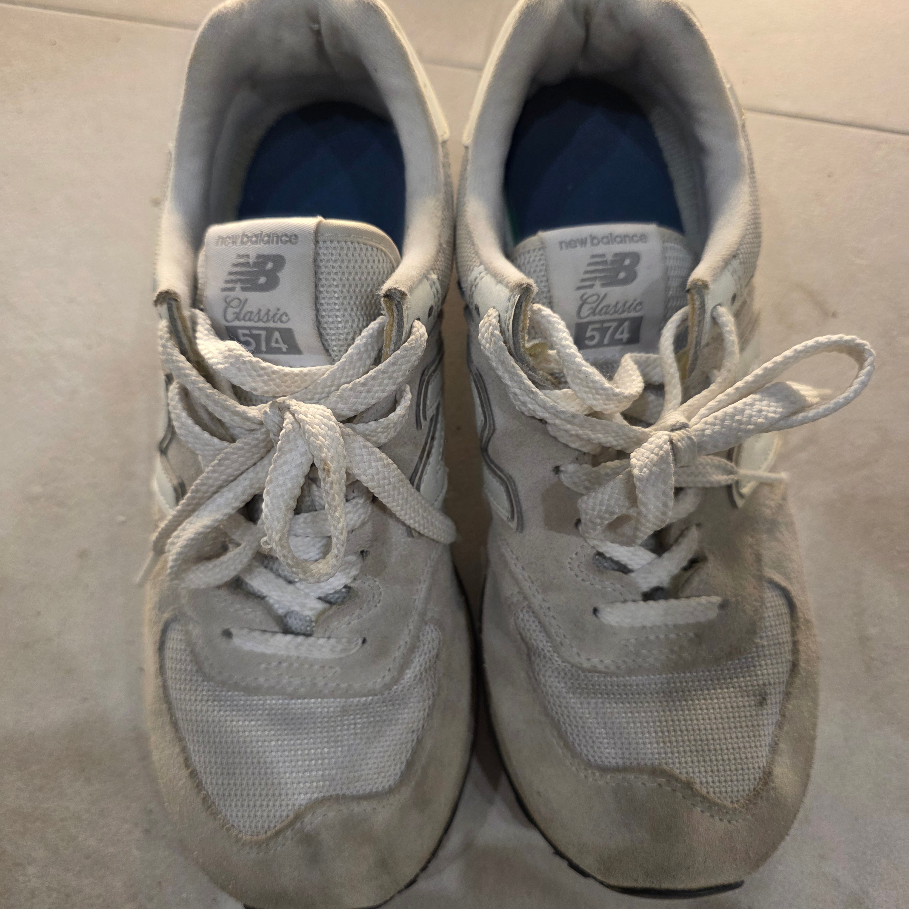 New Balance 574 Ivory - D Standard 착용 스타일