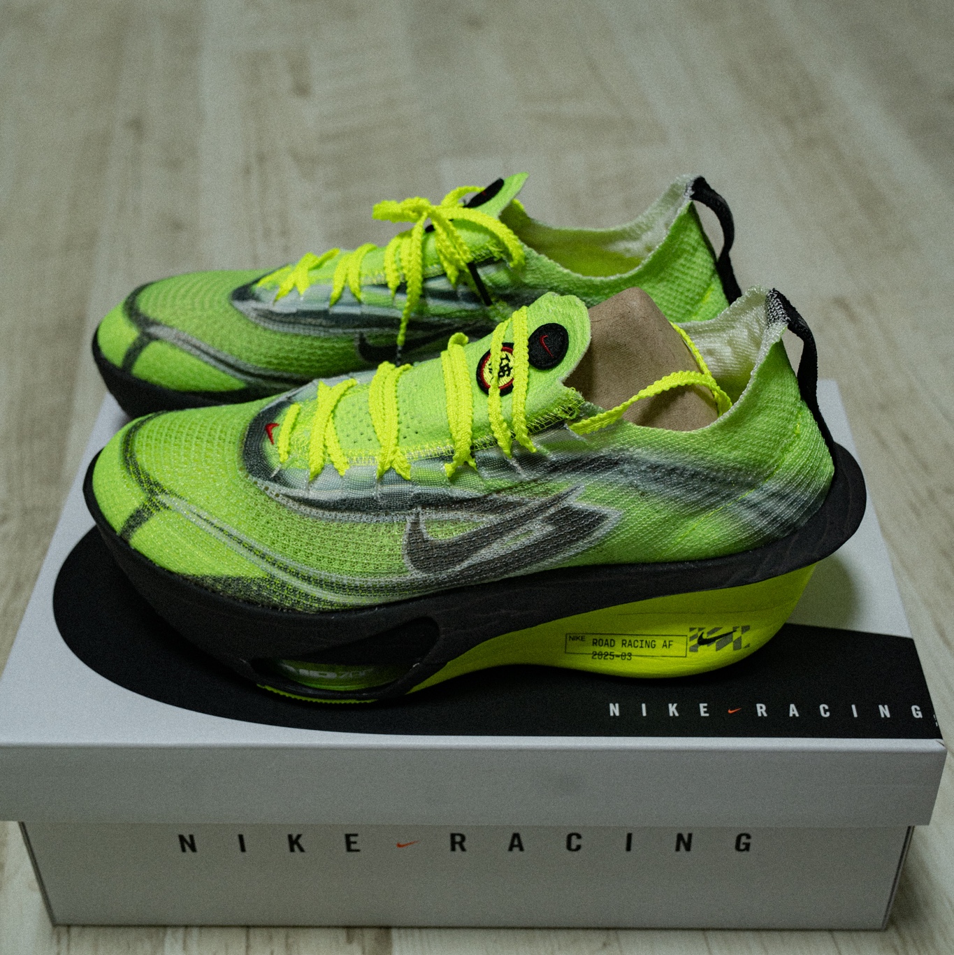 Nike Air Zoom Alphafly Next% 3 Multicolor Volt 착용 스타일 - 1