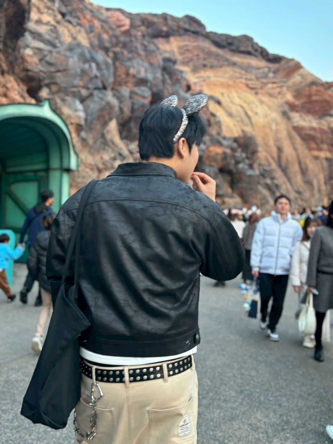 Aoiro Cutted Double Knee Pants Tan, Aoiro Cutted Double Knee Pants Tan 착용 스타일 - 2