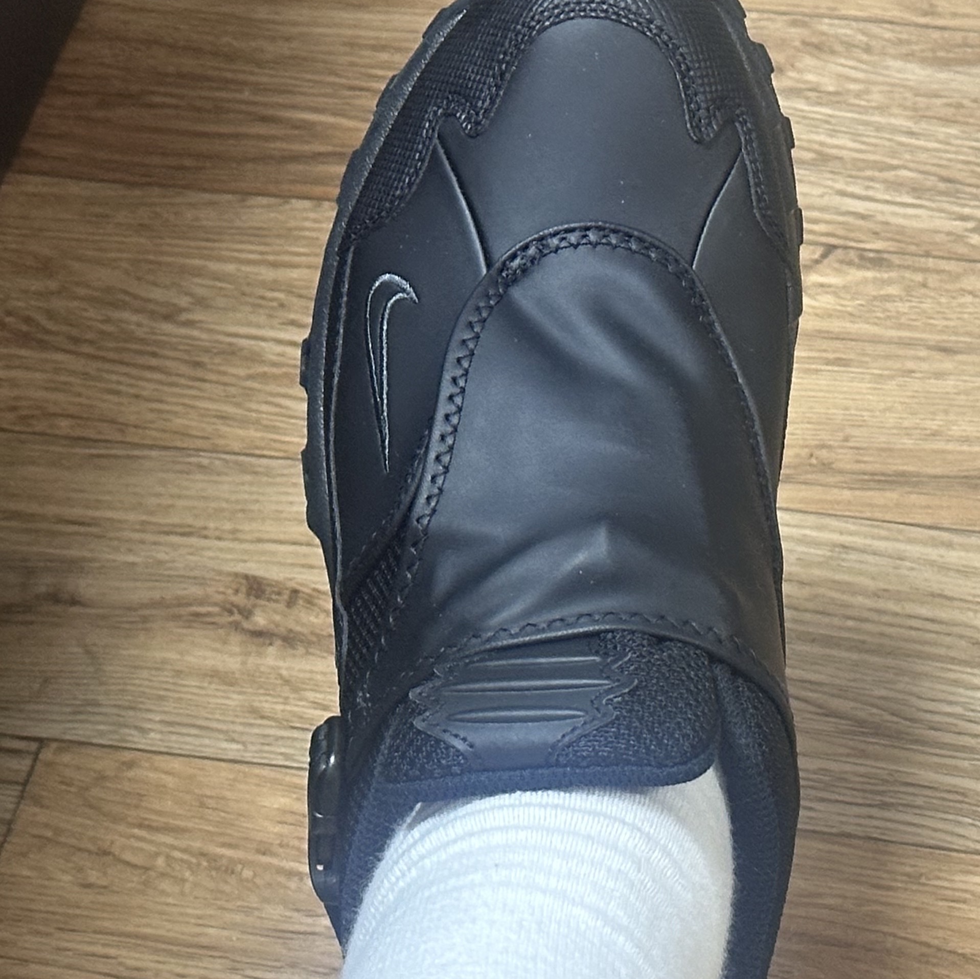 Nike ACG Phassad Black 착용 스타일
