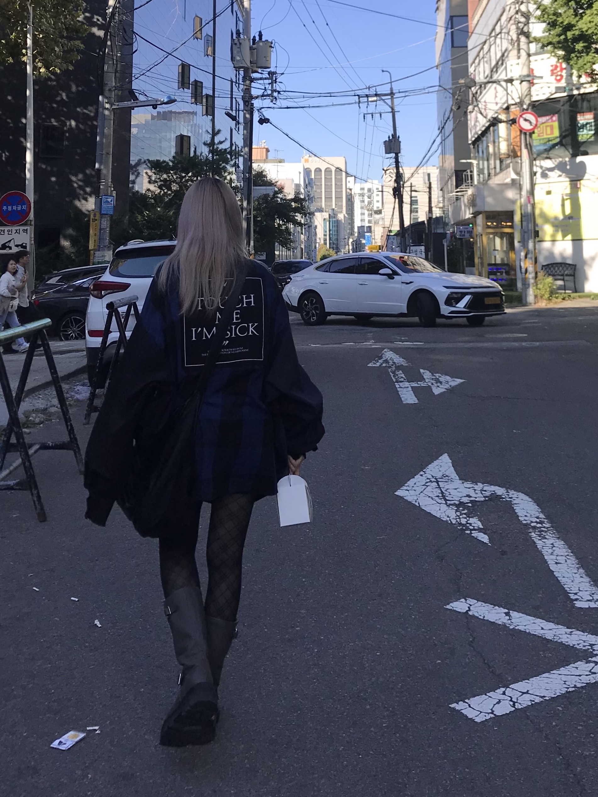 Undermycar Nando Archive Hommage Oversized Shirt Crown Blue - 23SS 착용 스타일