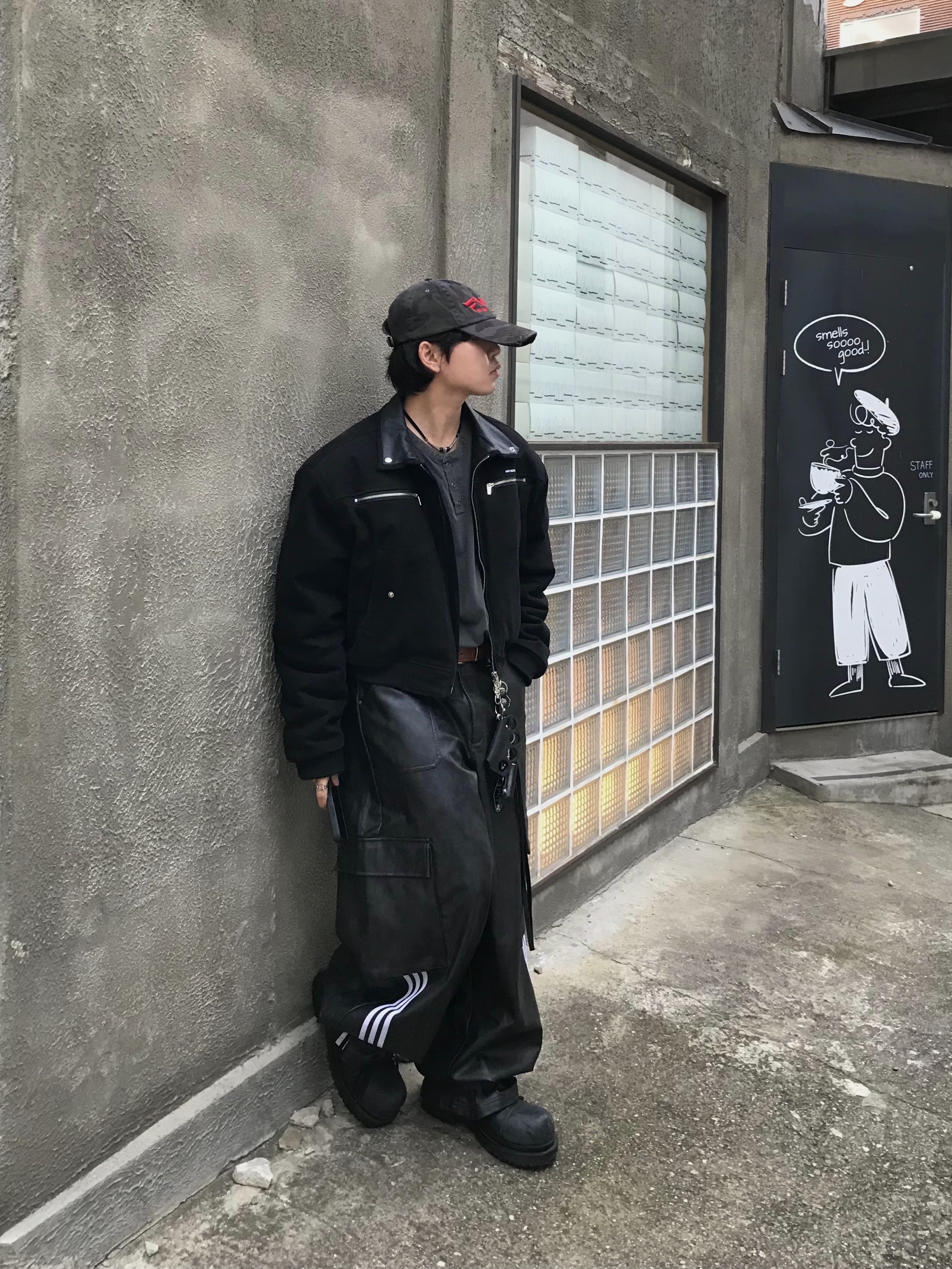 (W) Adidas Adilenium Season 3 Vintage Faux Leather Pants Black - KR Sizing, Stussy Metal S Tip Belt Desert 착용 스타일 - 5