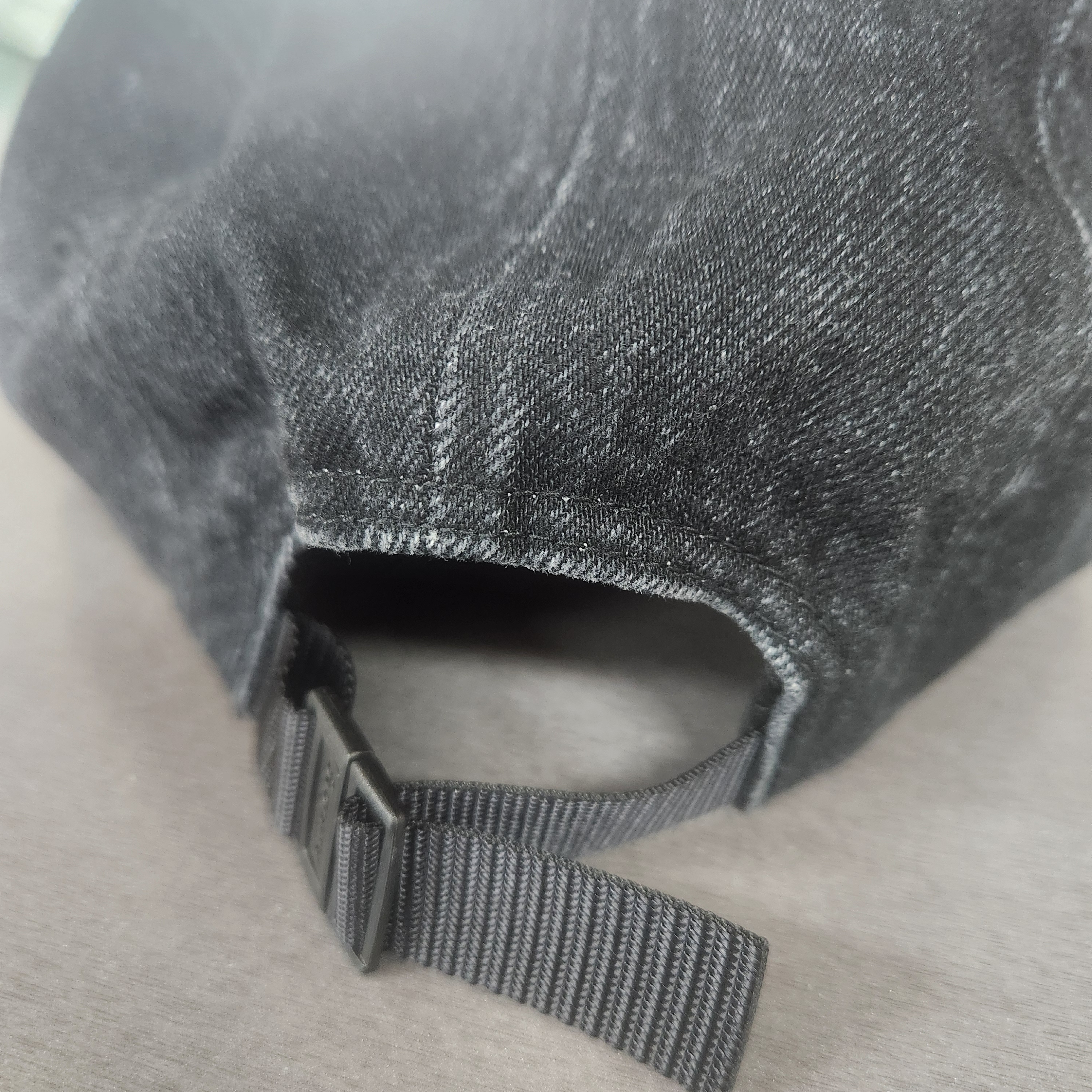Supreme Denim Camp Cap Black - 24SS 착용 스타일 - 2