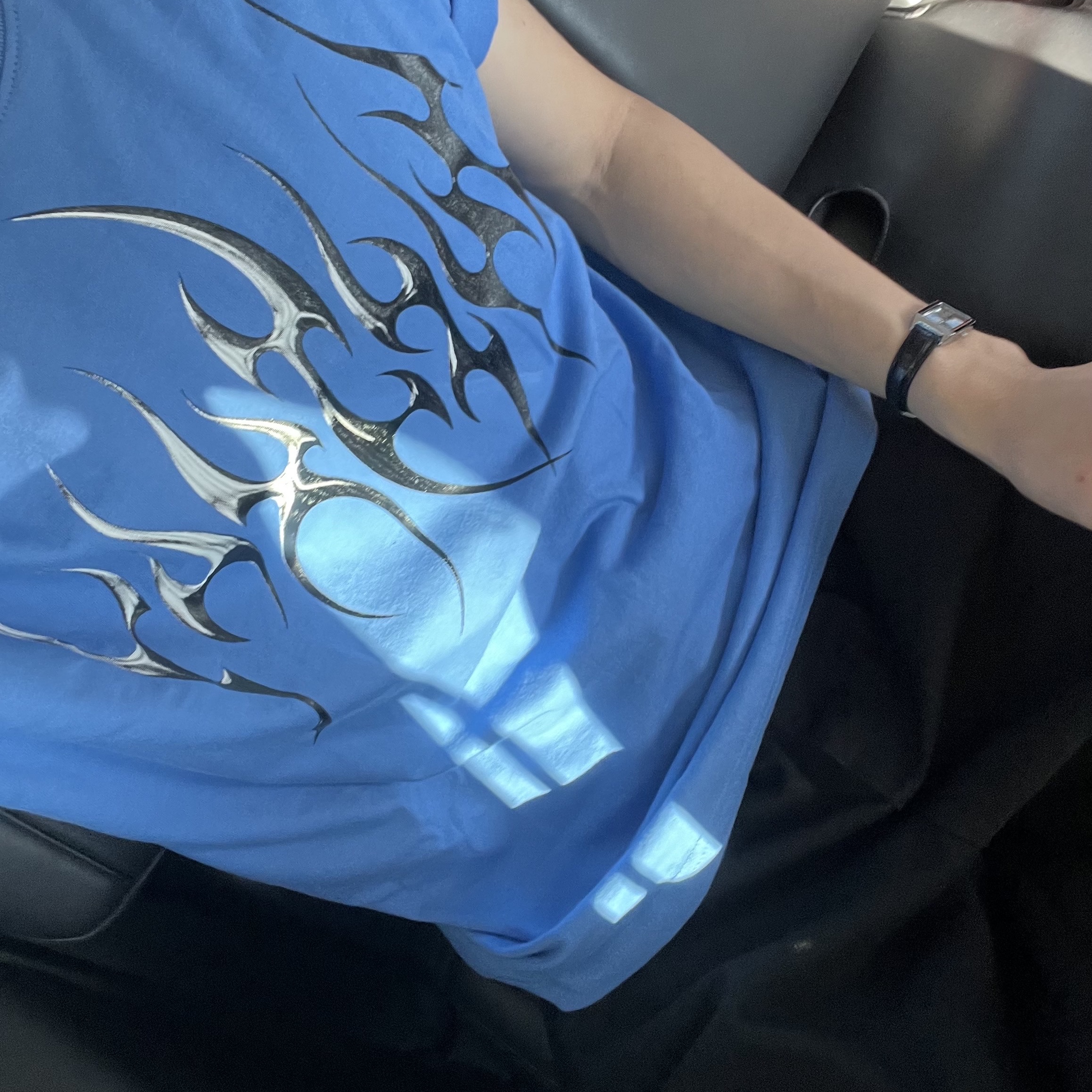 Casio LTP-V007L-7B1 착용 스타일