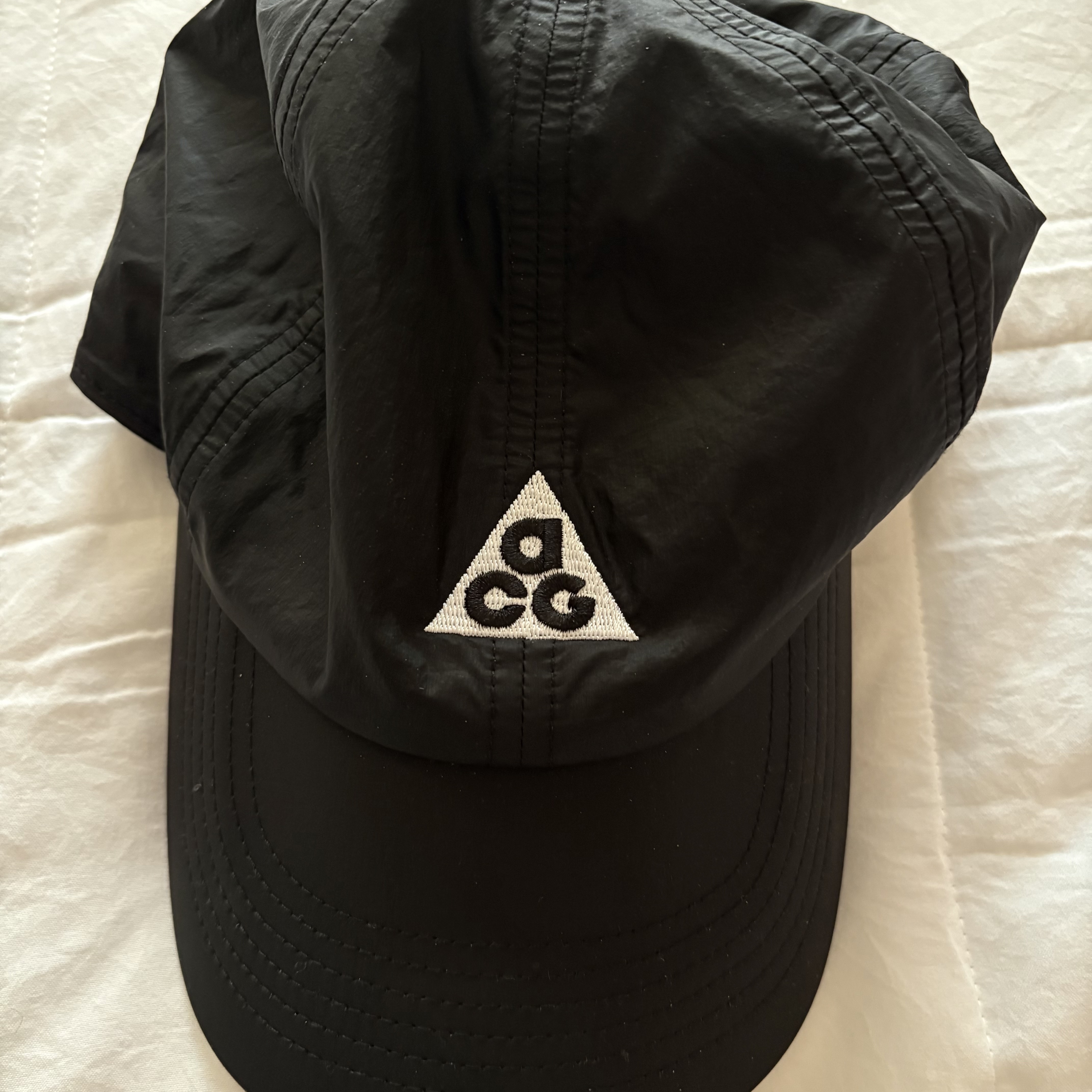 Nike ACG Trail Cap Black 착용 스타일