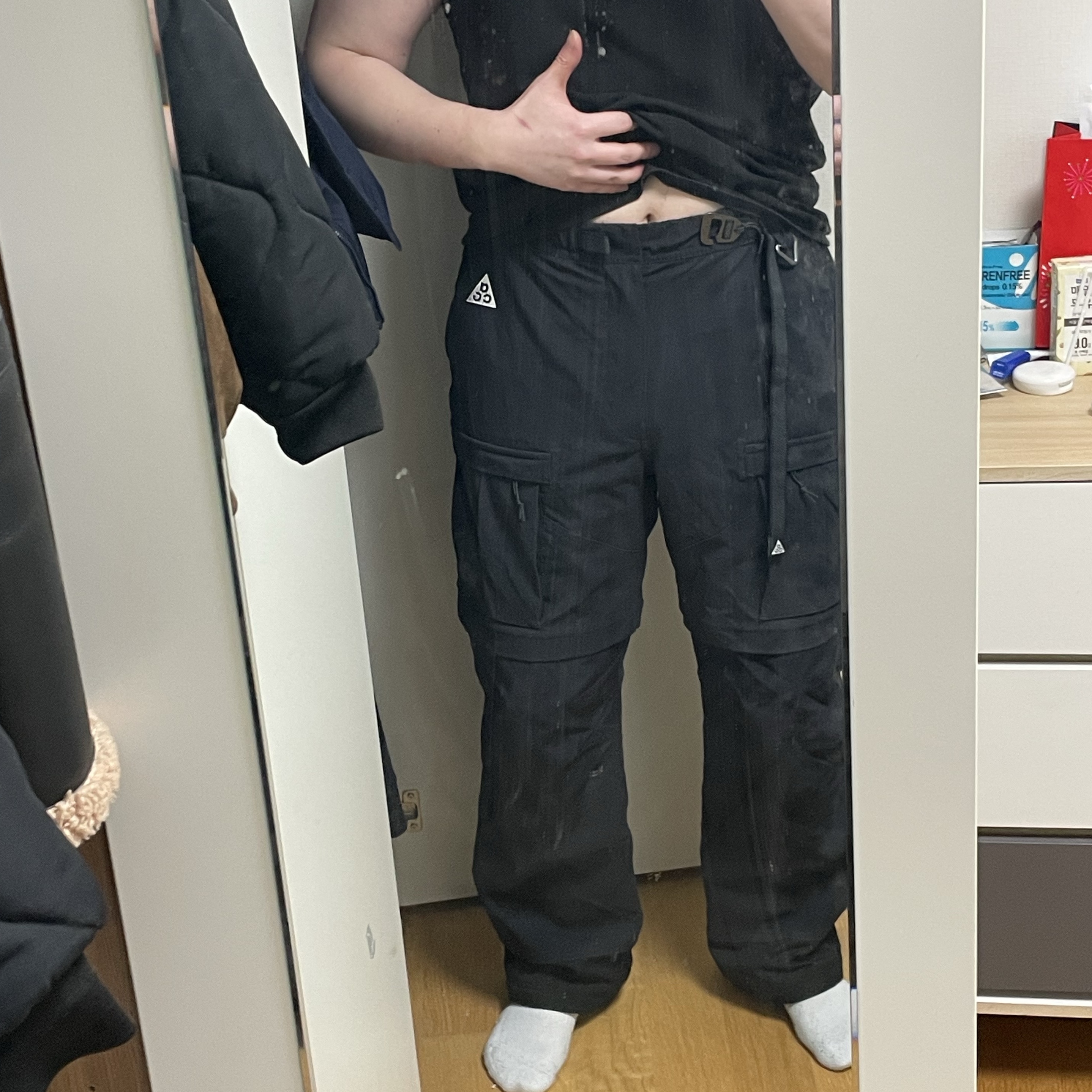 Nike ACG Smith Summit Cargo Pants Black Anthracite - Asia 착용 스타일