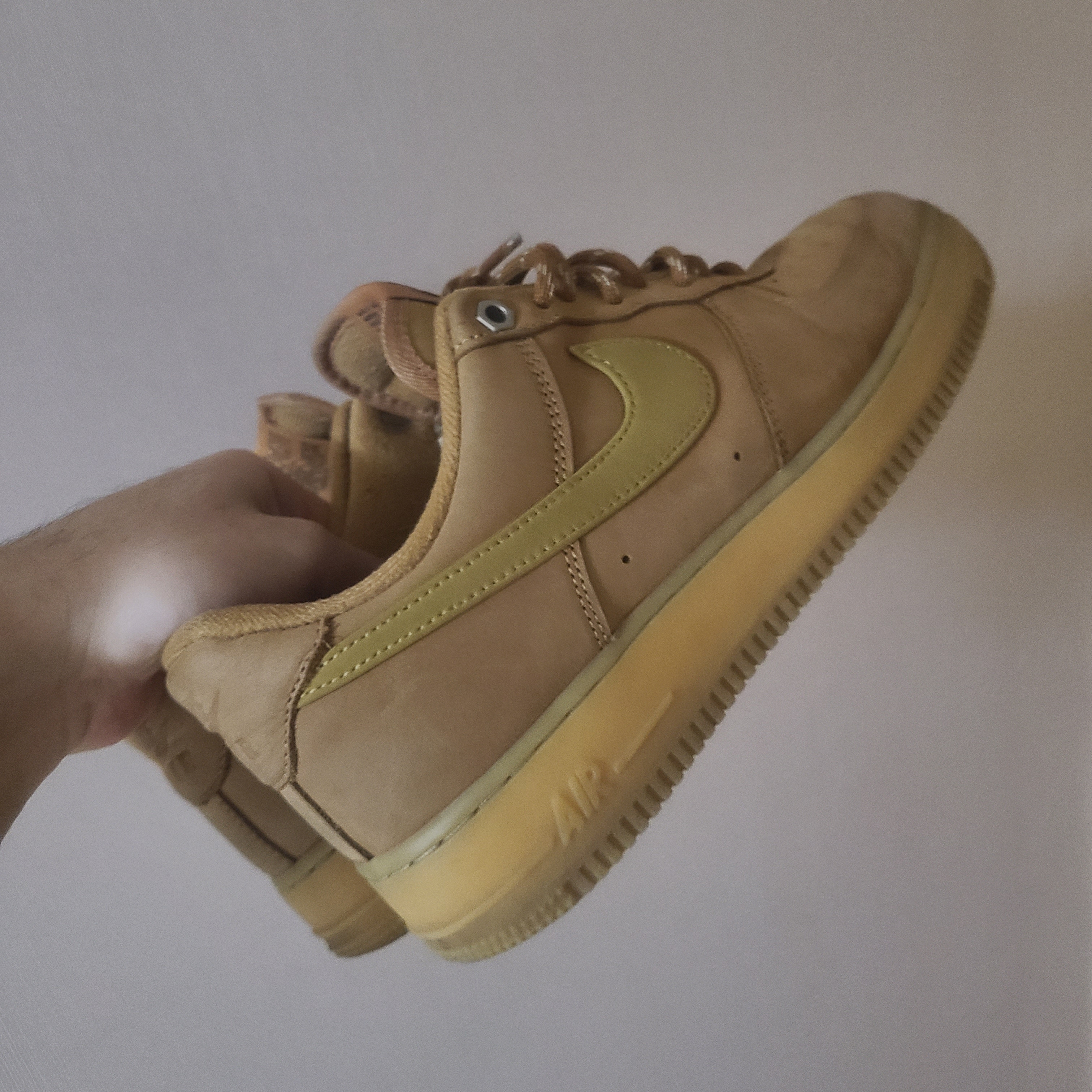 Nike Air Force 1 '07 WB Flax 착용 스타일