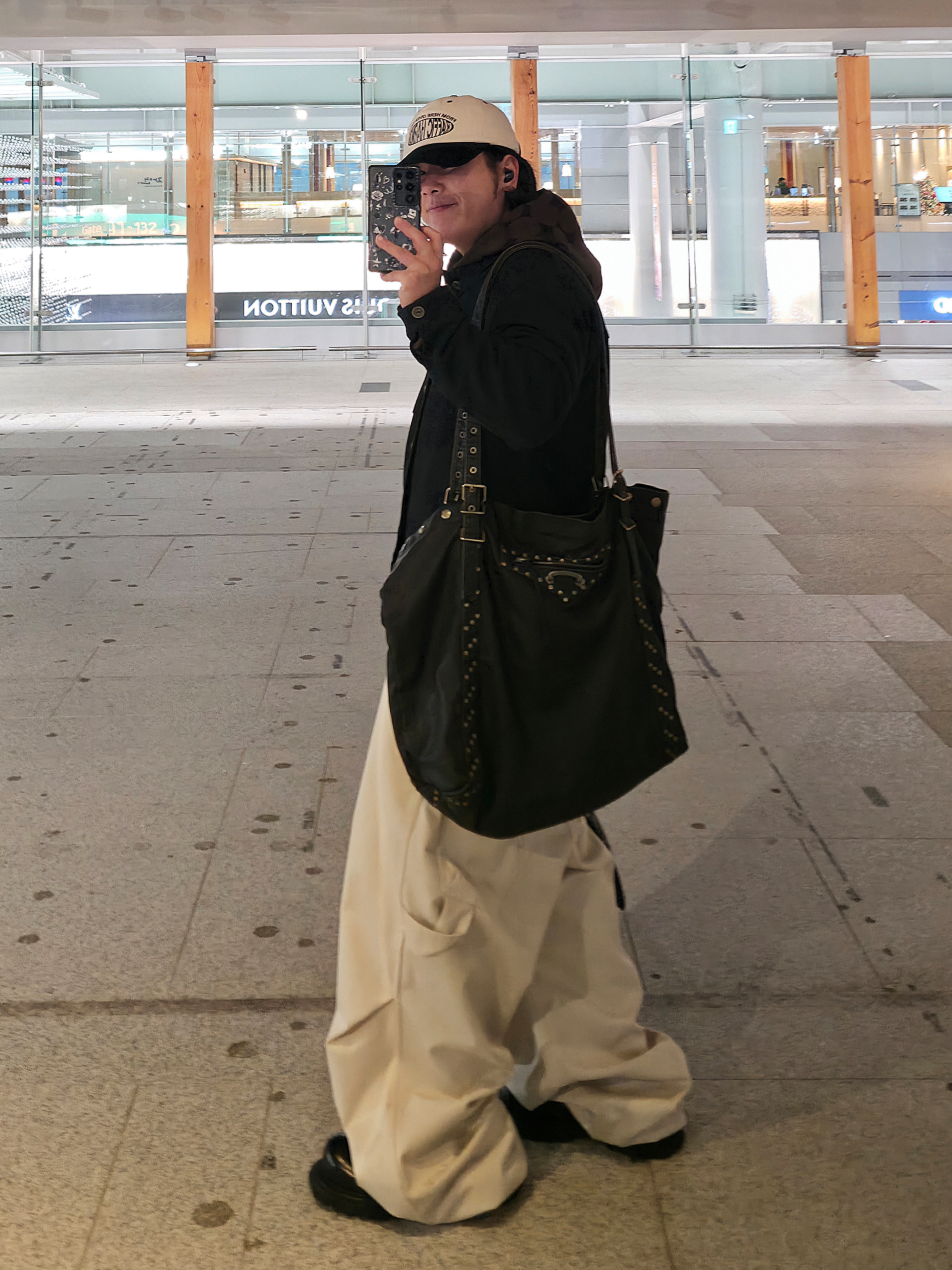 Jieda Western Belt Black, Kamien 247 All Day Baggy Pants Light Beige 착용 스타일 - 3
