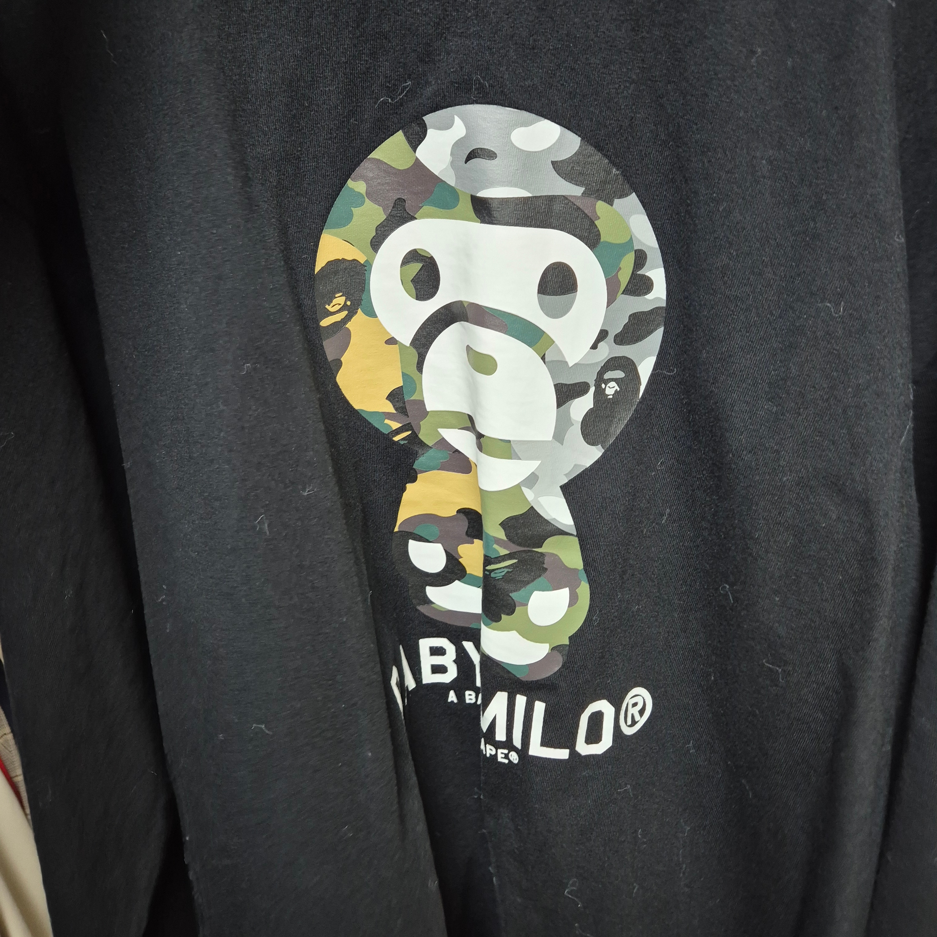 BAPE 1st Camo Crazy Baby Milo L/S T-Shirt Black 착용 스타일
