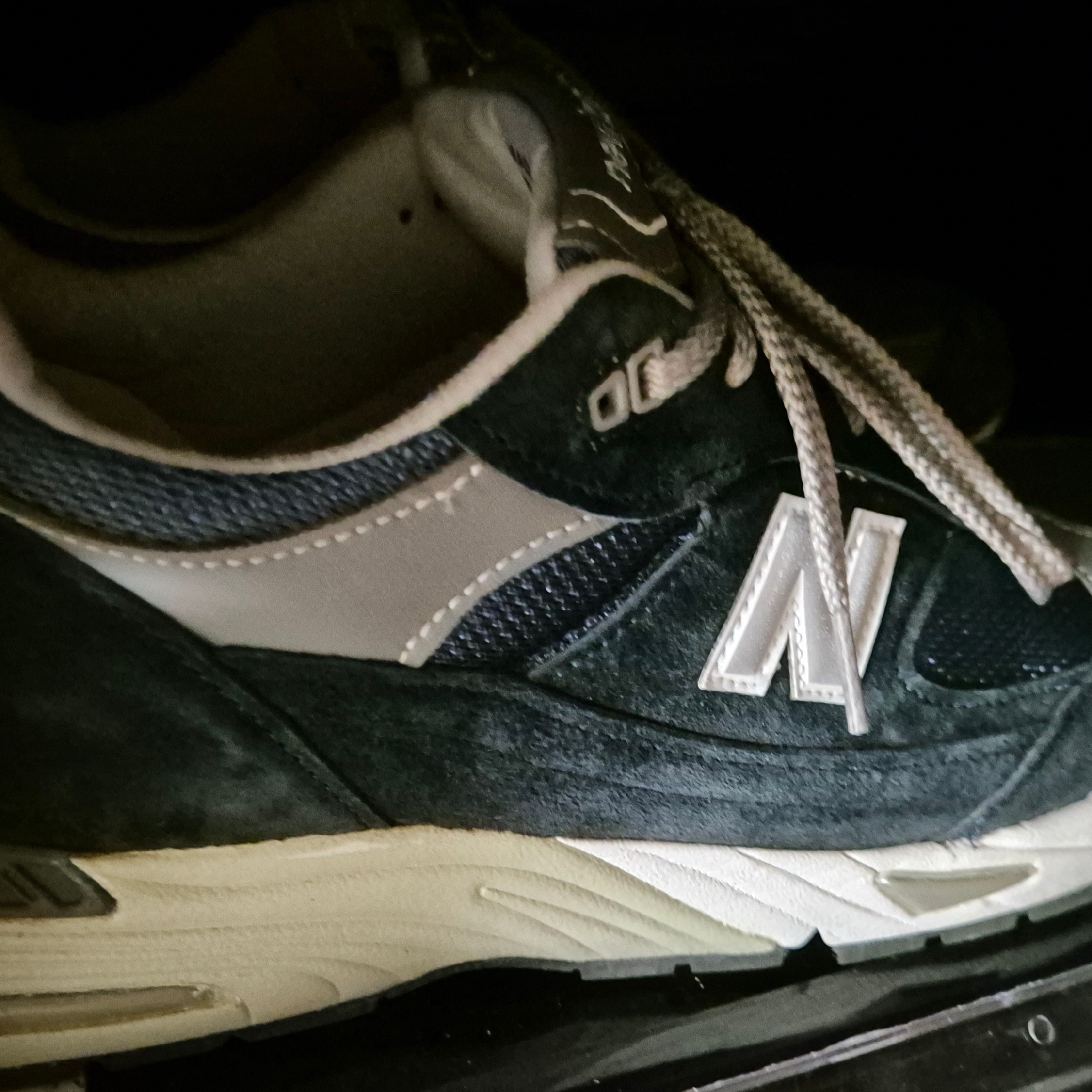 New Balance 991 Made in UK Navy 착용 스타일