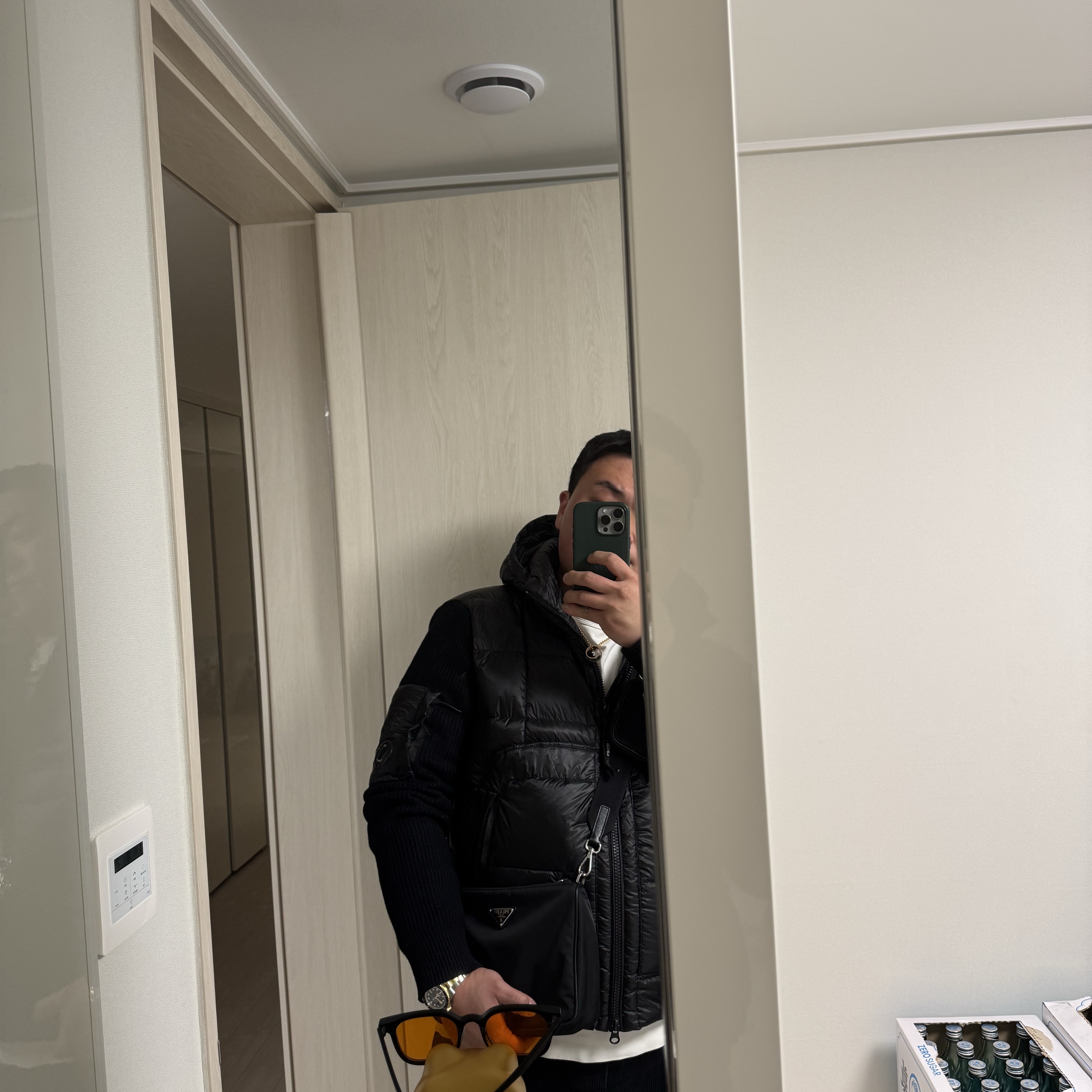 C.P COMPANY Merino Wool Mixed Hooded Knit Jacket Black, Rolex Submariner Date 41mm 126613LN Black Oyster 착용 스타일