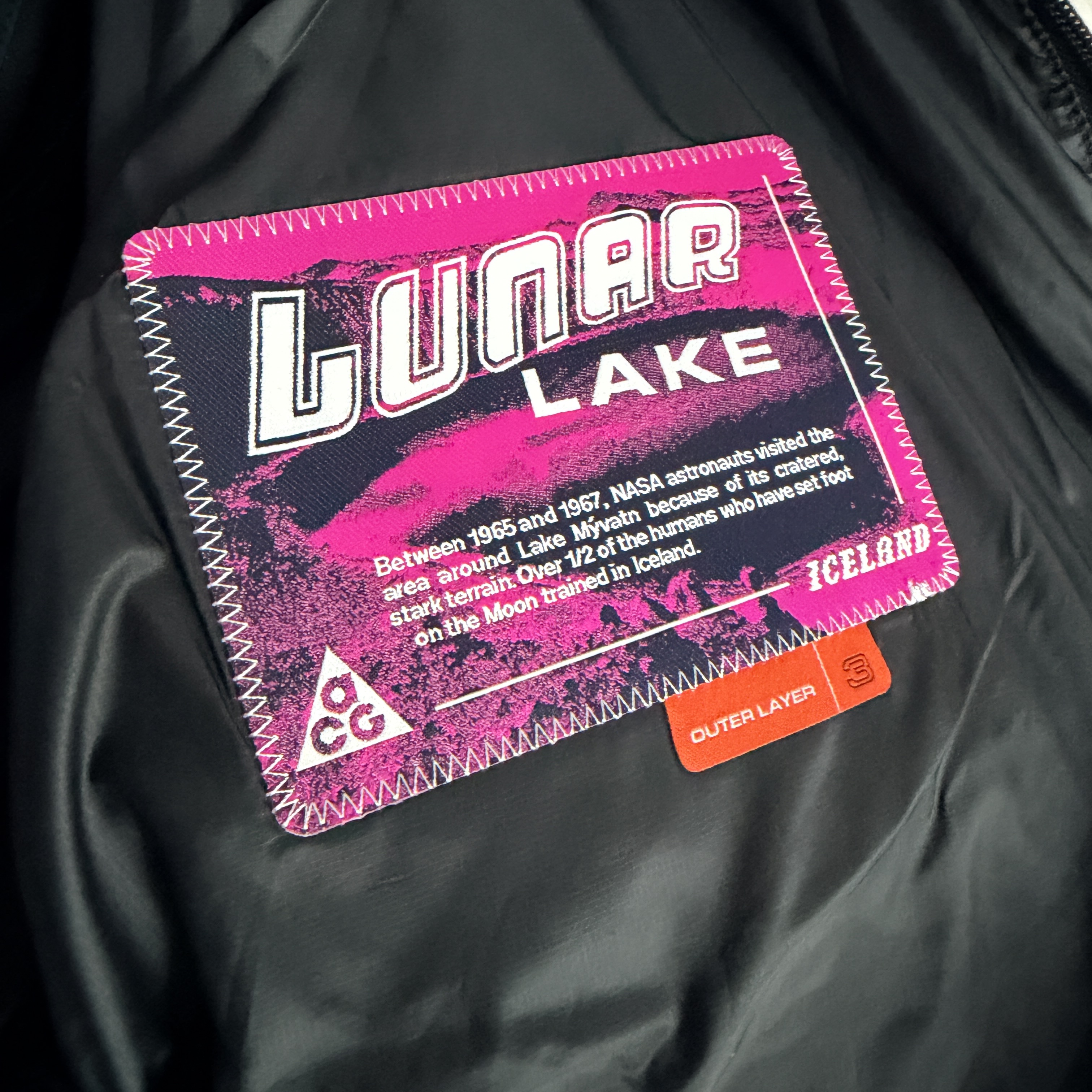 Nike ACG Therma-Fit ADV Lunar Lake Loose Hooded Jacket Black Summit White - Asia, Nike ACG Lava Flow Therma-Fit ADV Jacket Black Summit White - Asia 착용 스타일 - 1