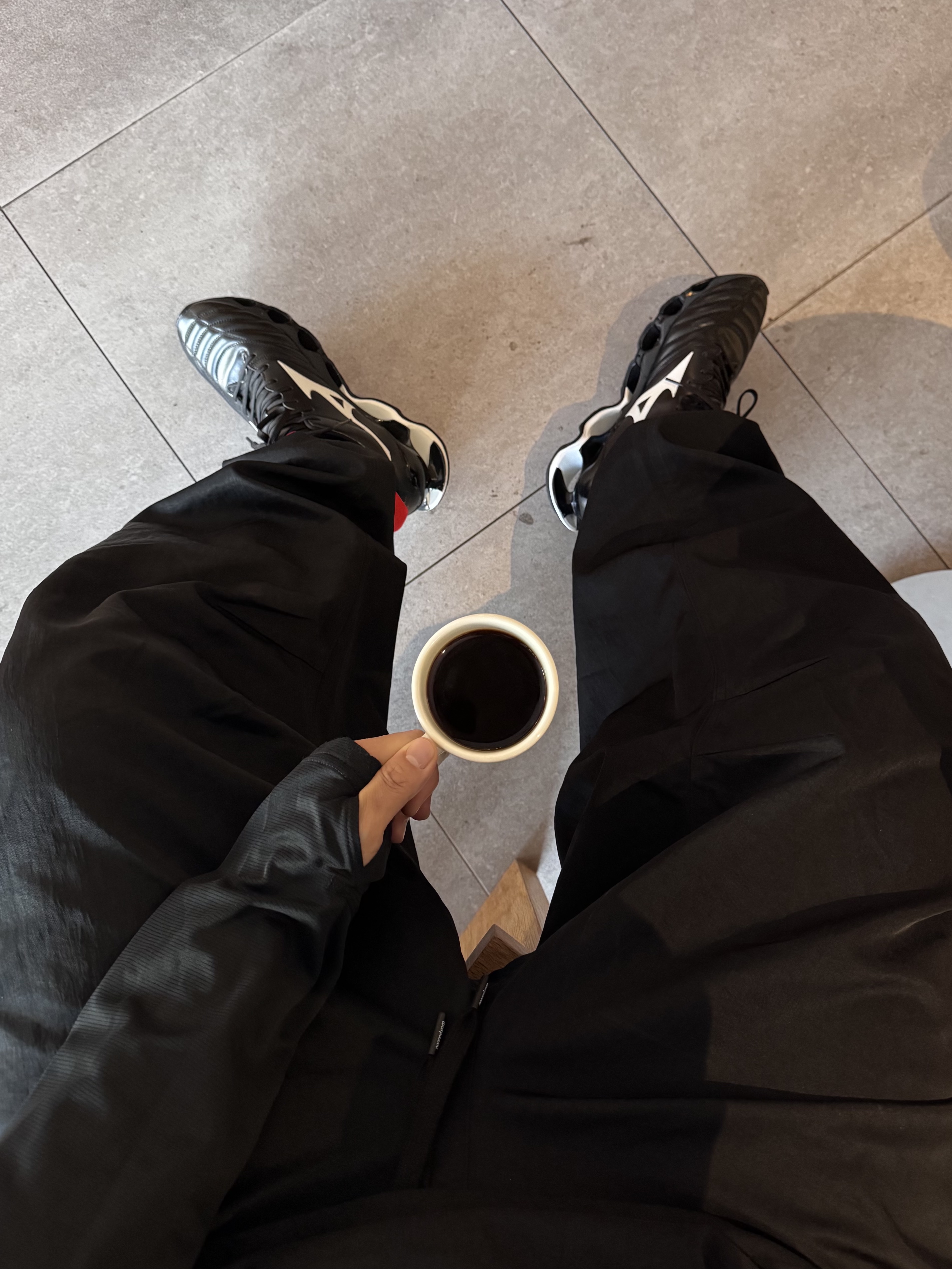 Nonnod Track Pants Black 착용 스타일