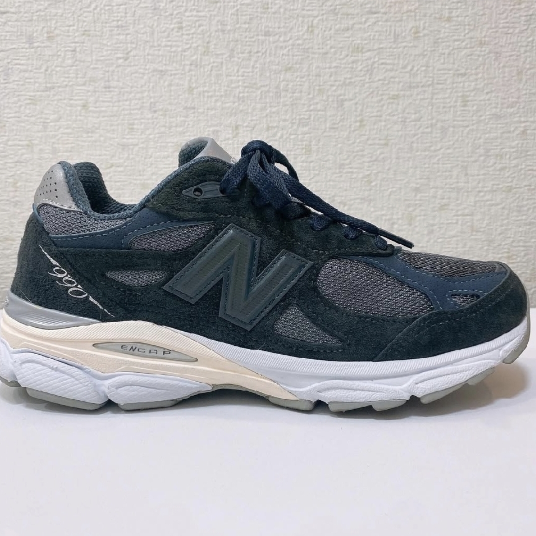 New Balance x Kith 990v3 Genesis 착용 스타일