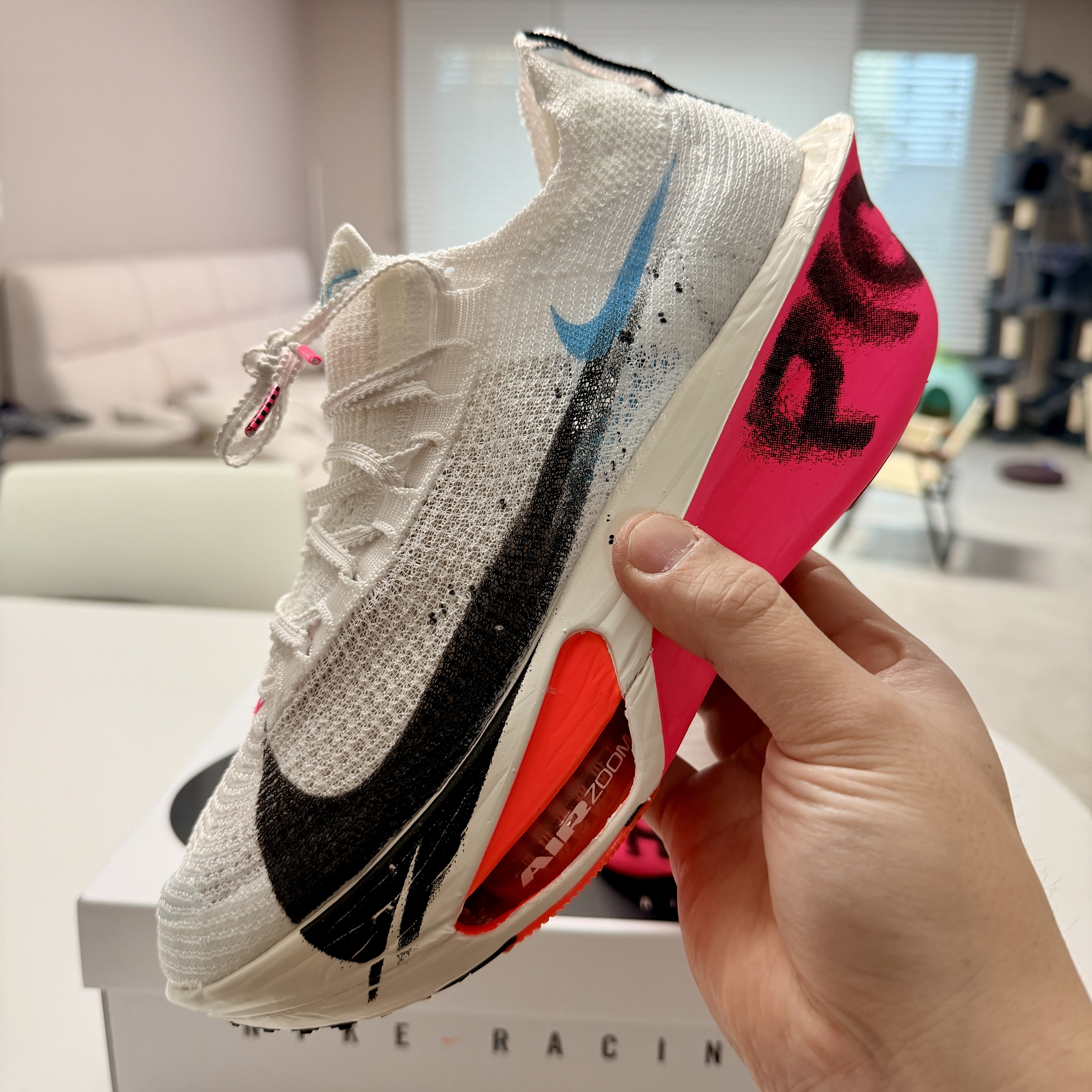 Nike Air Zoom Alphafly Next% 3 White Soft Pearl 착용 스타일 - 1