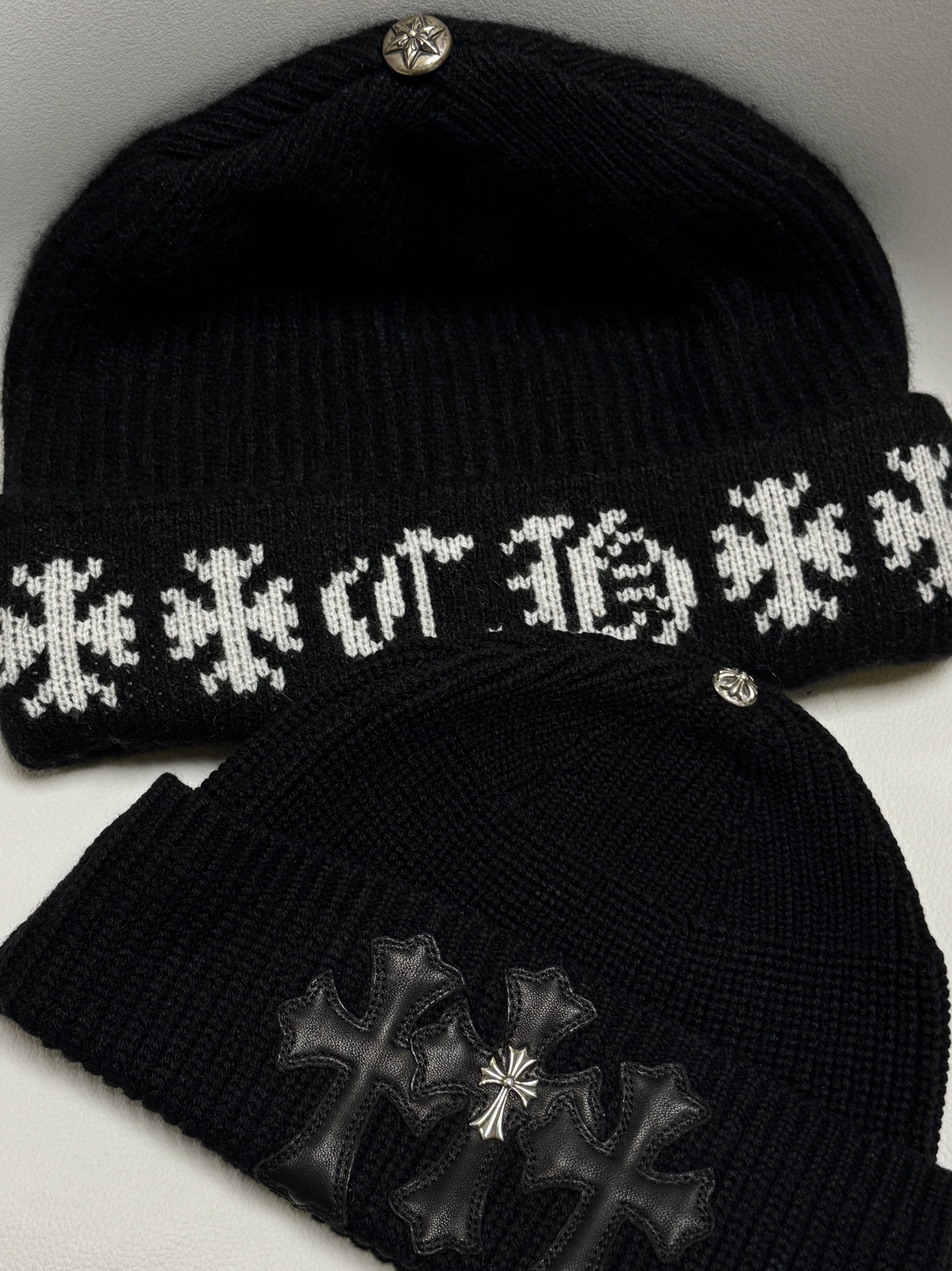 Chrome Hearts Leather Patch Beanie Black, Chrome Hearts Big Daddy Cashmere Beanie Black 착용 스타일