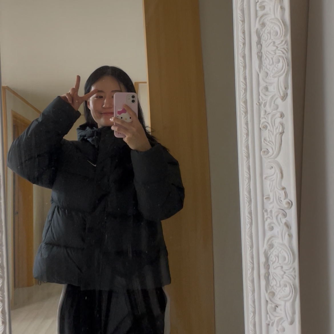 (W) Nike NSW Metro Therma-Fit Loose Down Jacket Black White - Asia 착용 스타일