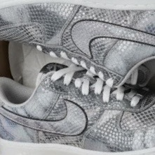 Nike x Kobe Bryant Air Force 1 Low Lenticular 착용 스타일