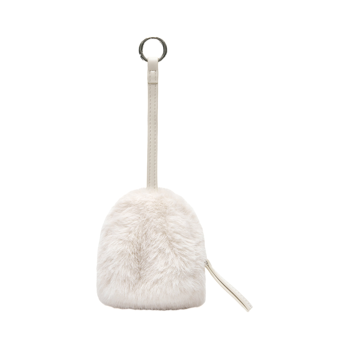 마뗑킴 소프트 퍼 미니 큐브 파우치 아이보리(Matin Kim Soft Fur Mini Cube Pouch In Ivory) - 2