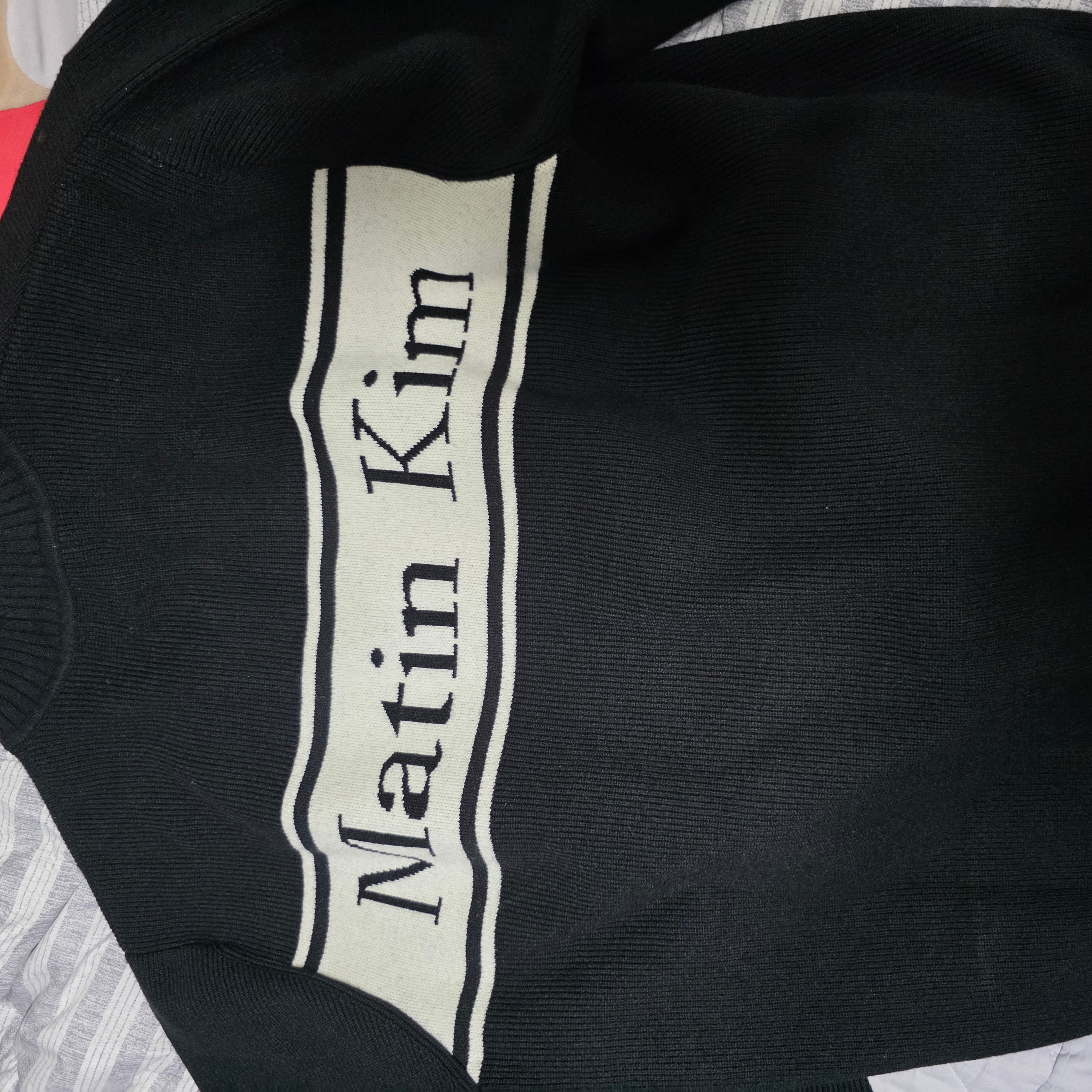 Matin Kim Spell Point Stripe Knit Cardigan Black 착용 스타일