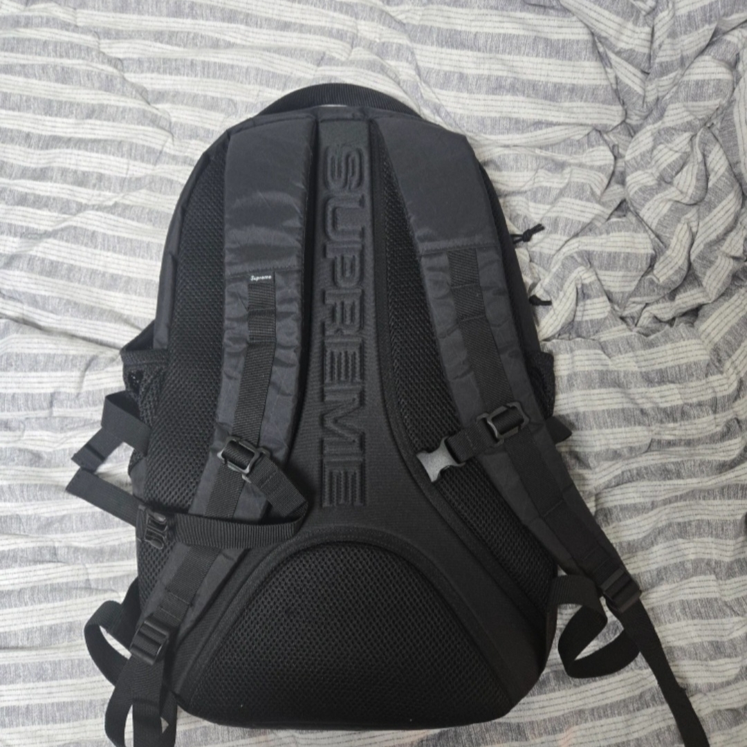 Supreme Backpack Black - 23FW 착용 스타일 - 2