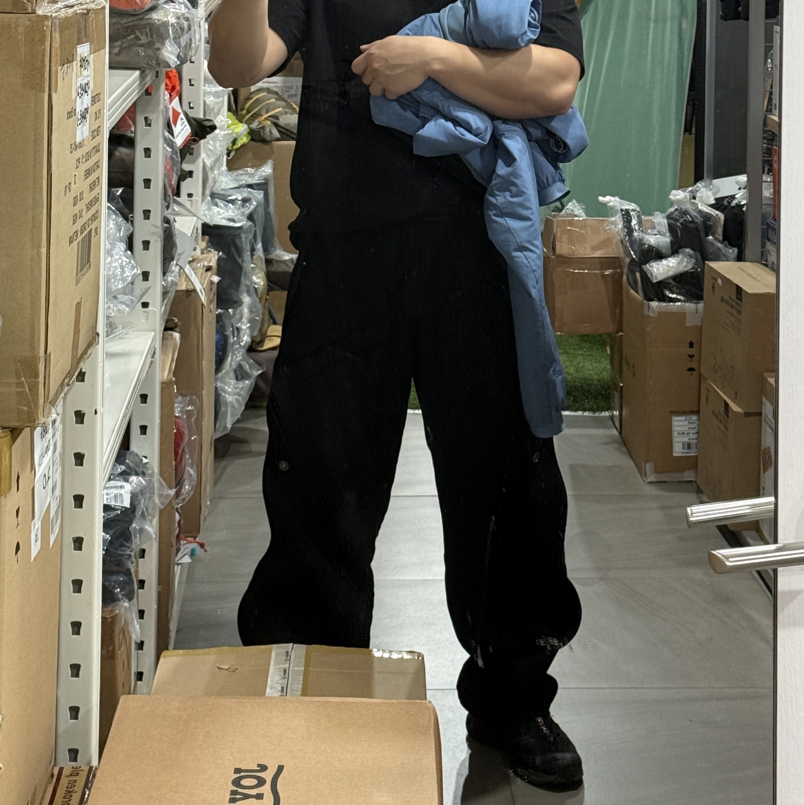 Sansan Gear Cotton Wave Pants Black 착용 스타일 - 1